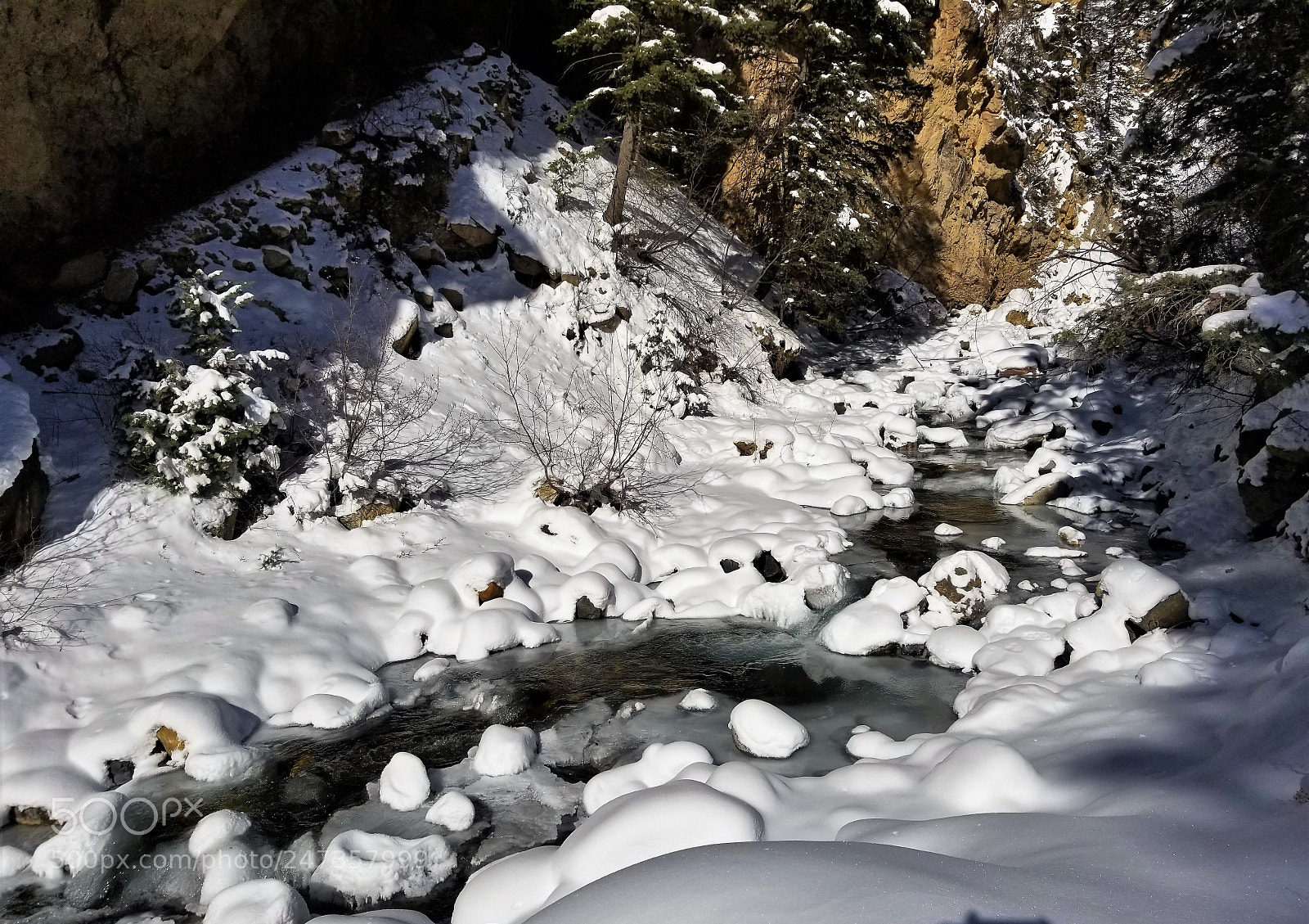 Samsung Galaxy S8+ sample photo. Frozen river photography