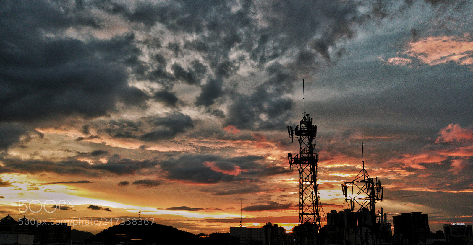 Samsung Galaxy S8 sample photo. Burning sky photography