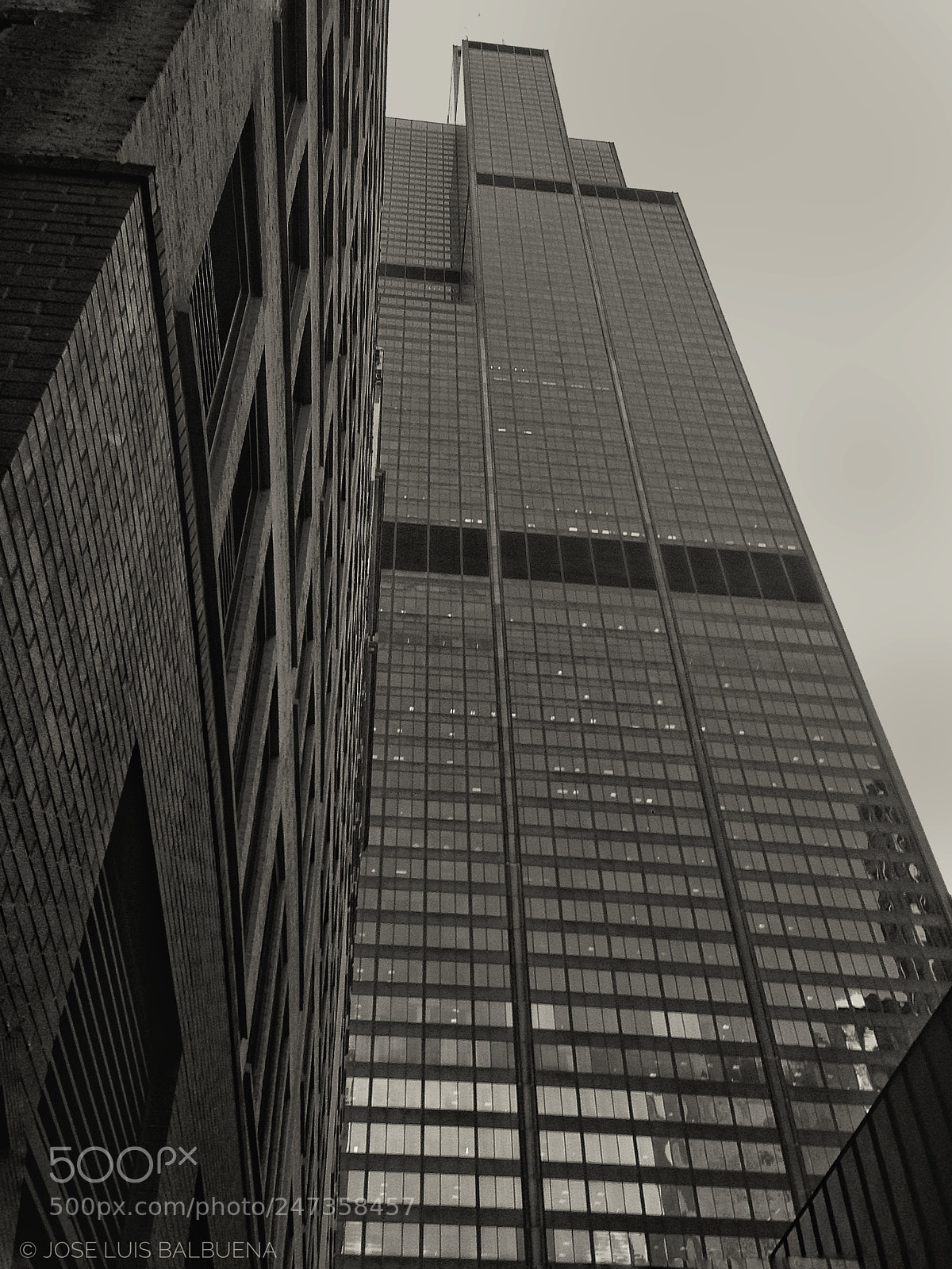 Apple iPhone 5 sample photo. Willis tower chicago photography