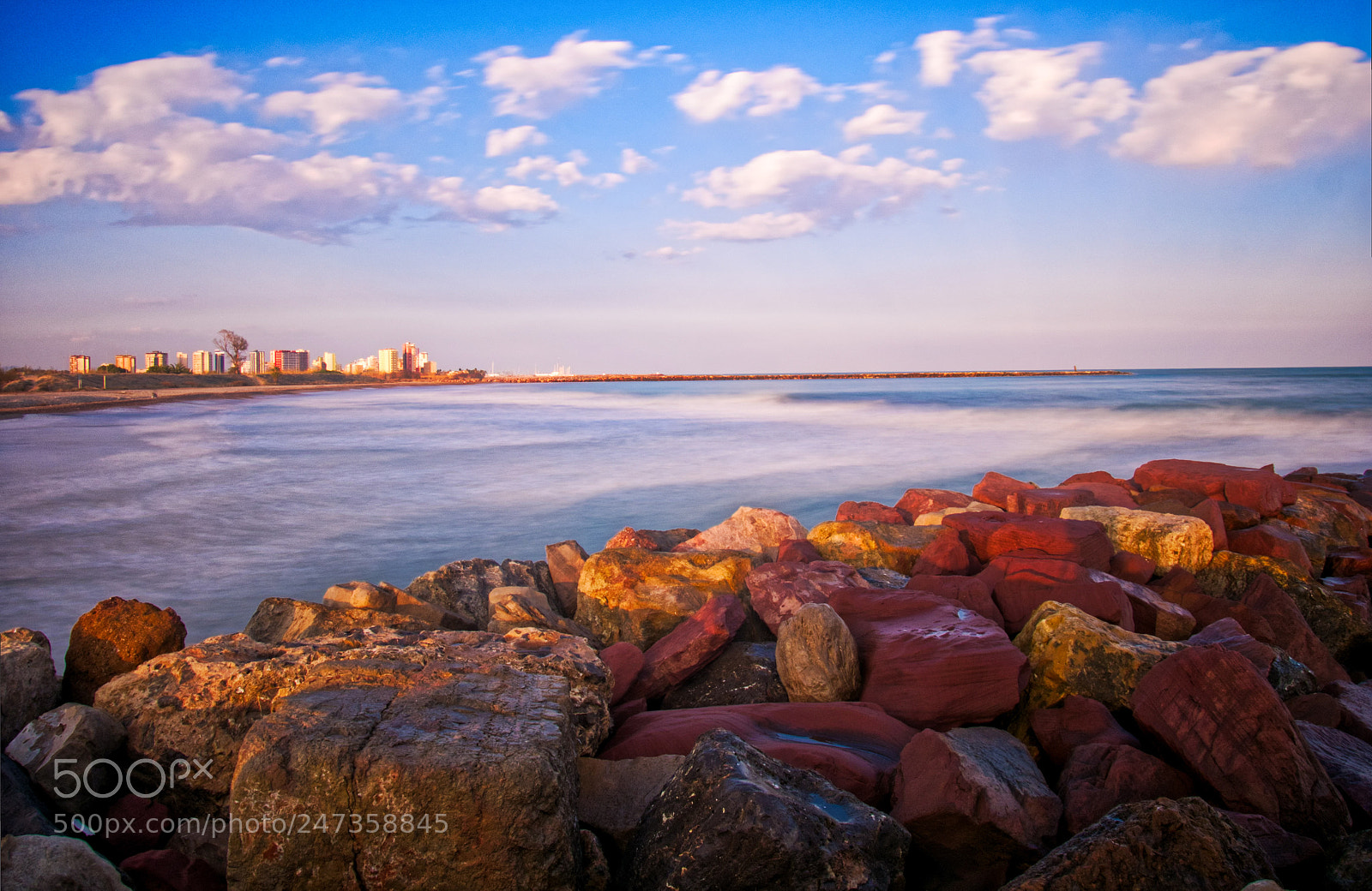 Panasonic Lumix DMC-GX85 (Lumix DMC-GX80 / Lumix DMC-GX7 Mark II) sample photo. Las rocas photography