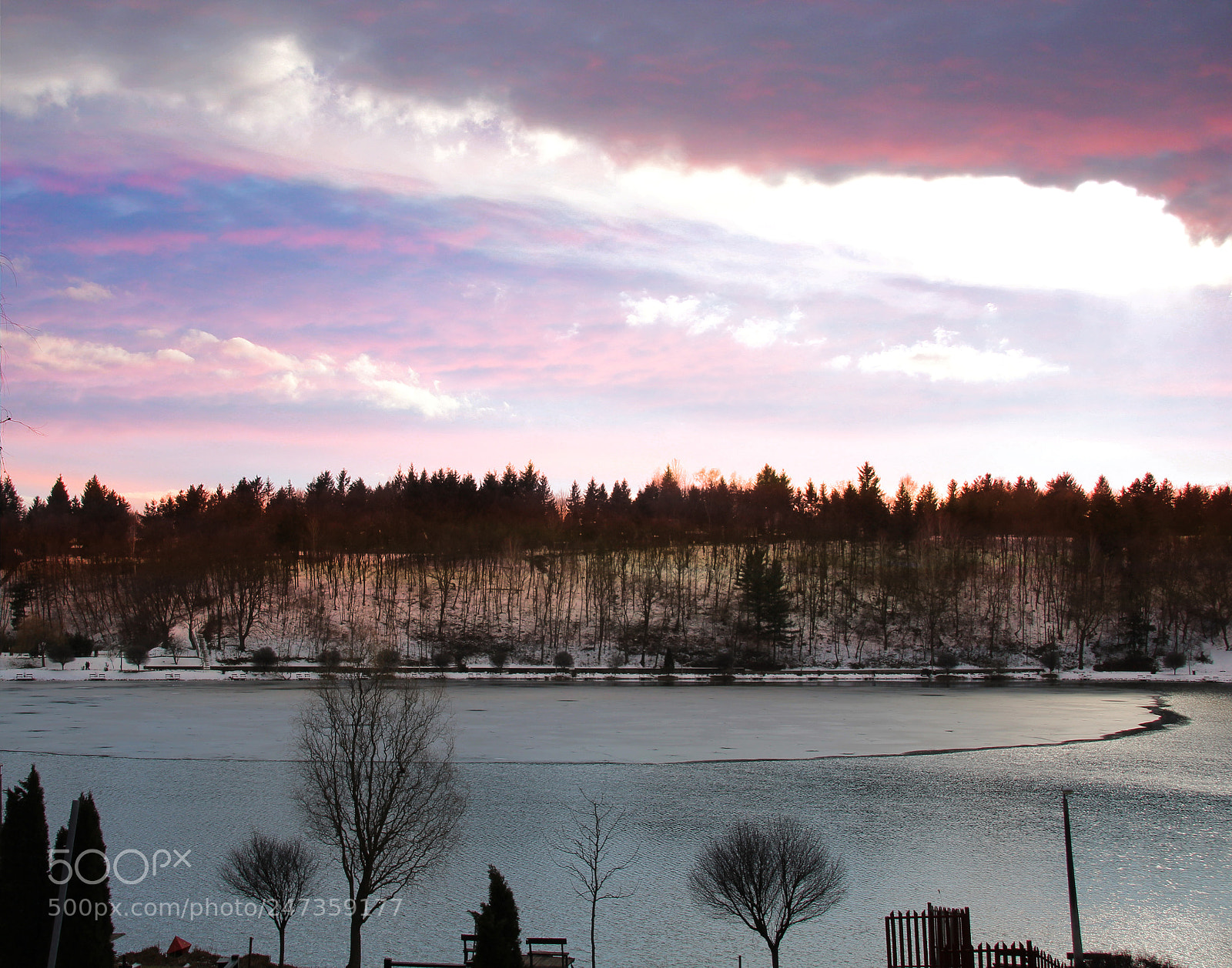 Canon EOS 1300D (EOS Rebel T6 / EOS Kiss X80) sample photo. Sunset on lake photography