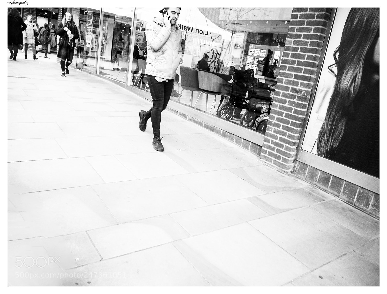 Olympus OM-D E-M10 II sample photo. Black jeans photography