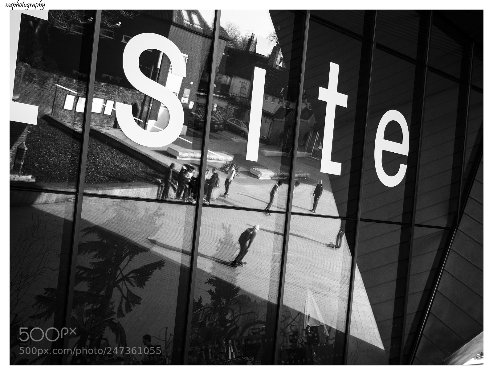 Olympus OM-D E-M10 II sample photo. Skaters reflection photography