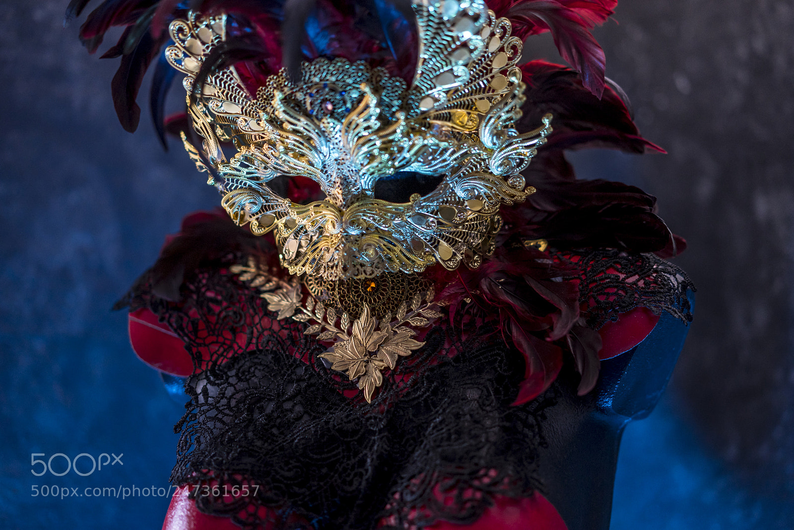 Sony a7 sample photo. Decoration venetian red, mask photography