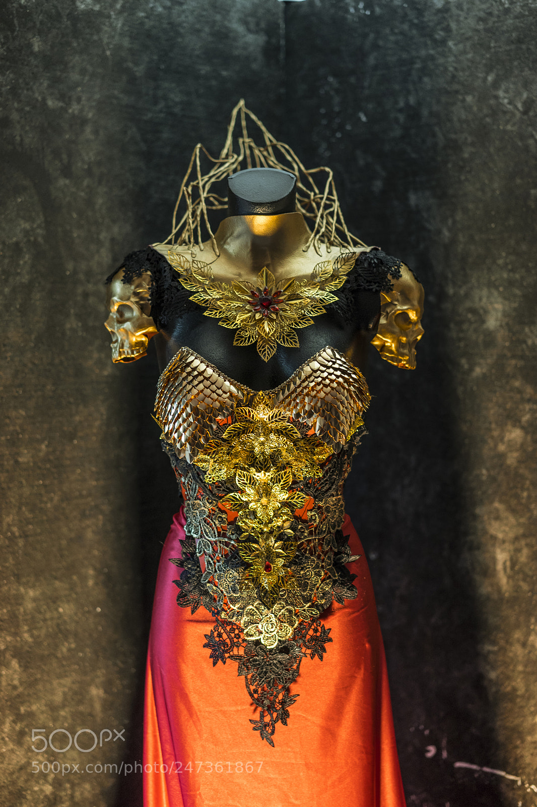 Sony a7 sample photo. Medieval, fantastic gold armor photography