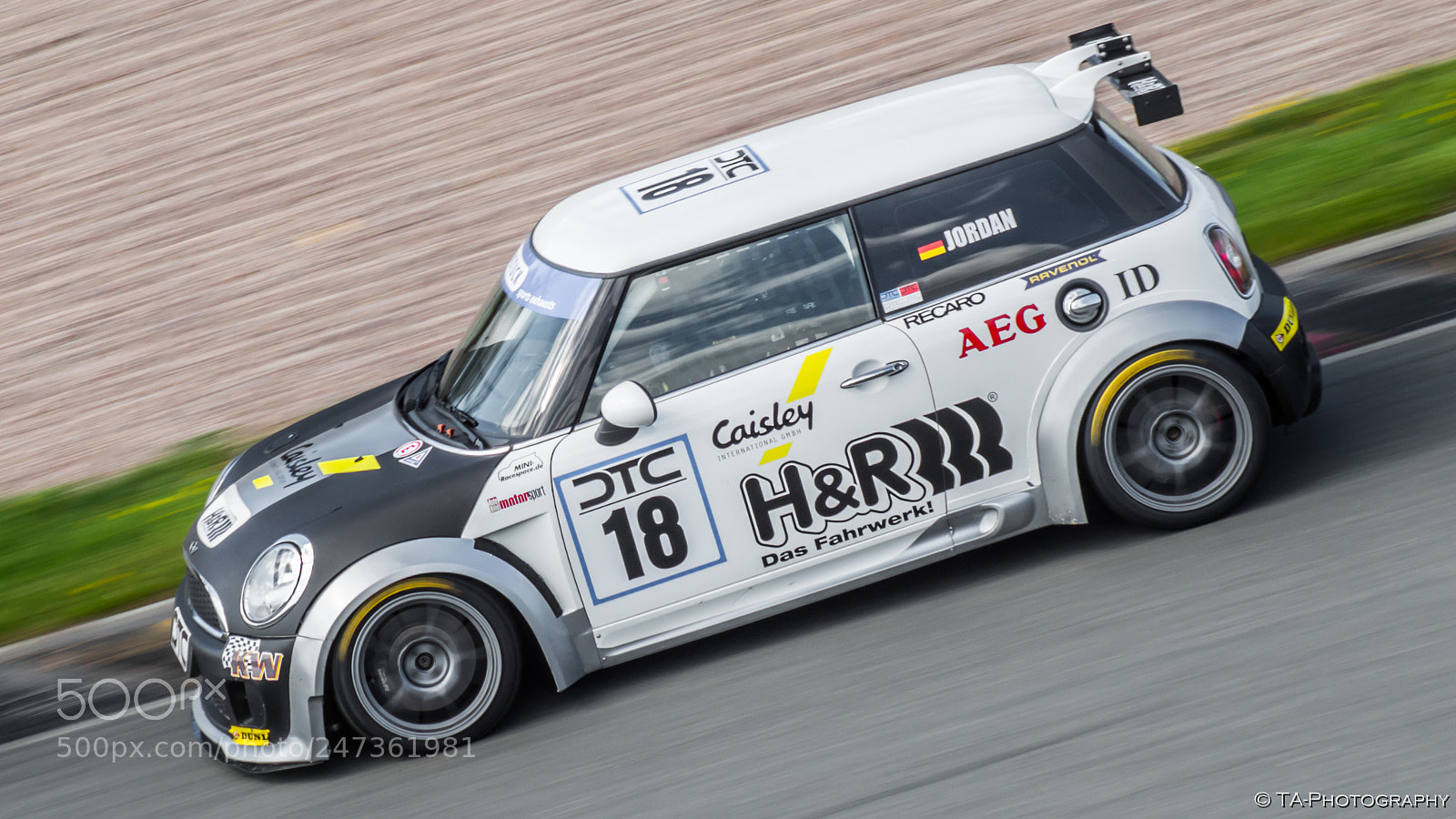 Sony SLT-A58 sample photo. Mini racecar photography