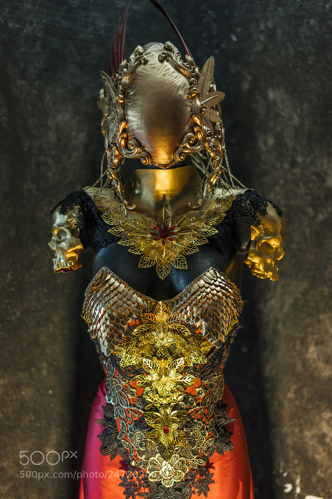 Sony a7 sample photo. Ancient, fantastic gold armor photography