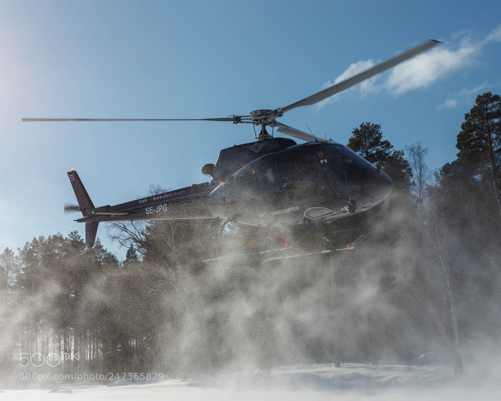 Canon EOS 5D Mark II sample photo. Shot this helicopter before photography