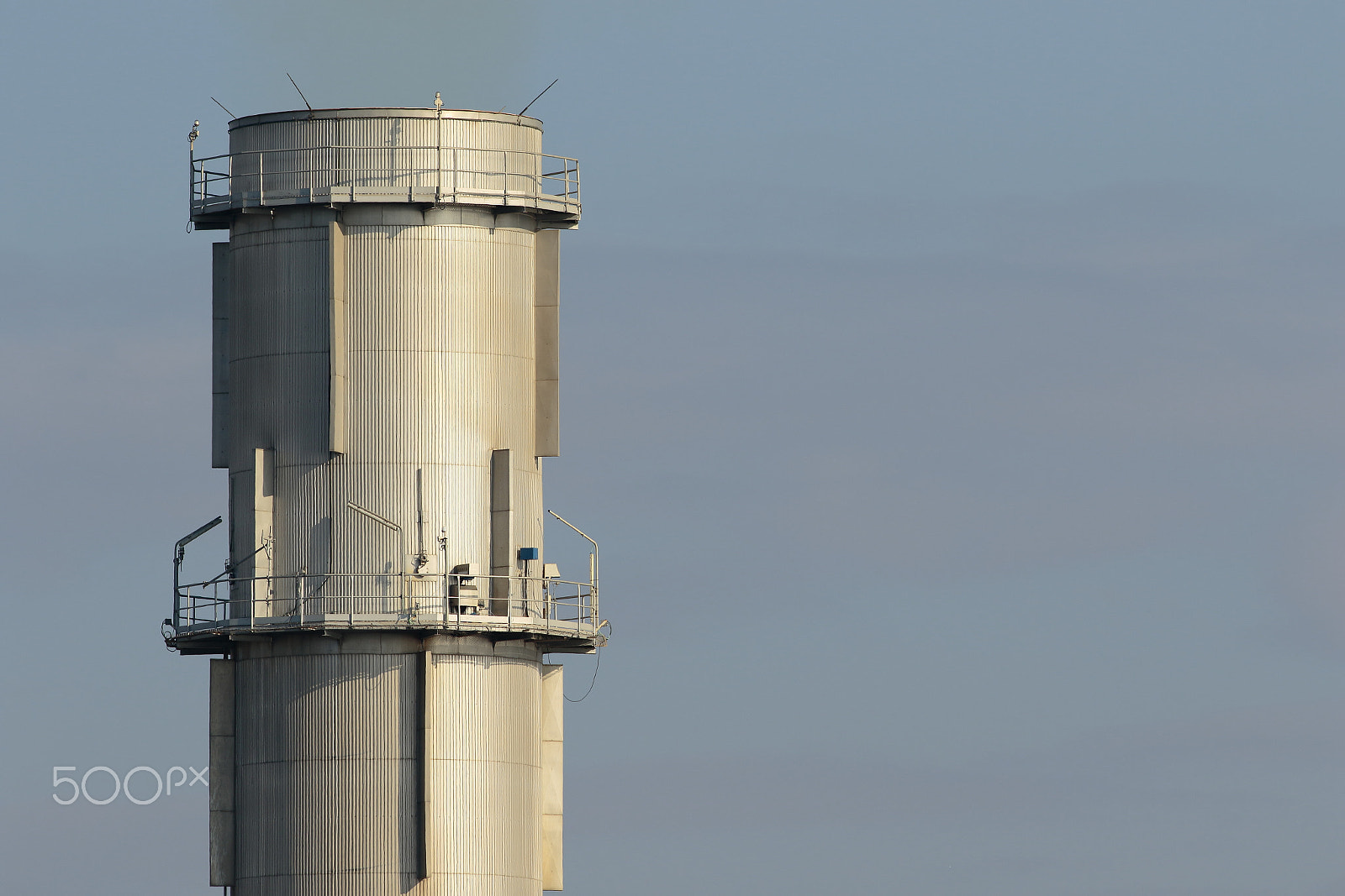 Canon EF 400mm F5.6L USM sample photo. Single chimney photography