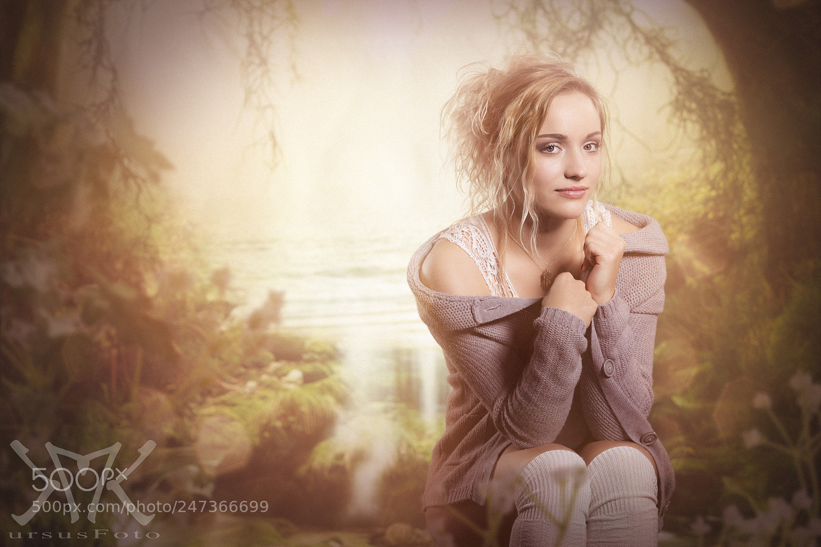Canon EOS-1D Mark IV sample photo. The girl at the photography