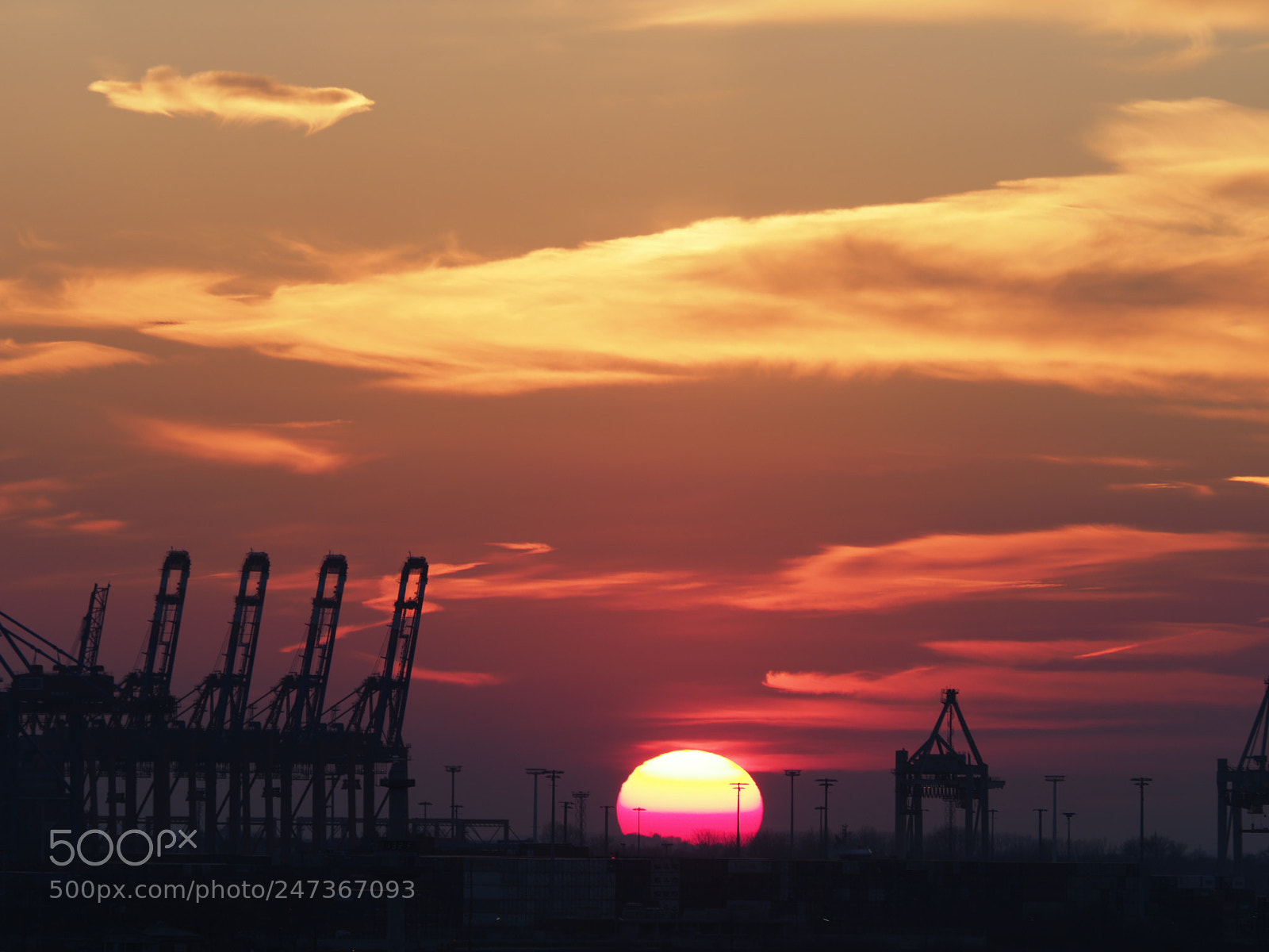 Olympus OM-D E-M1 Mark II sample photo. Sunset hamburg photography