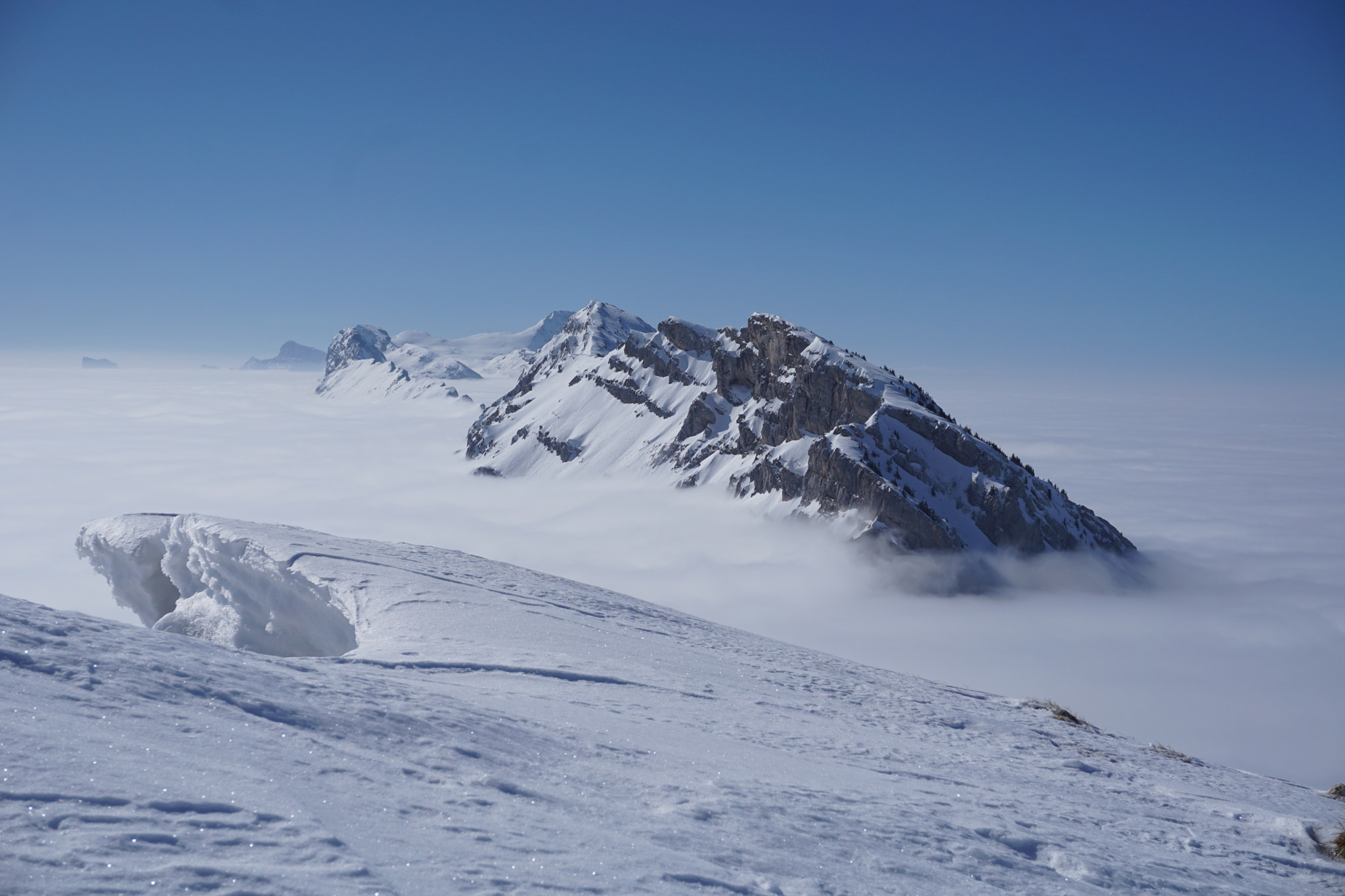 Sony a6000 + Sony E 18-50mm F4-5.6 sample photo. Rochers de l'ours photography