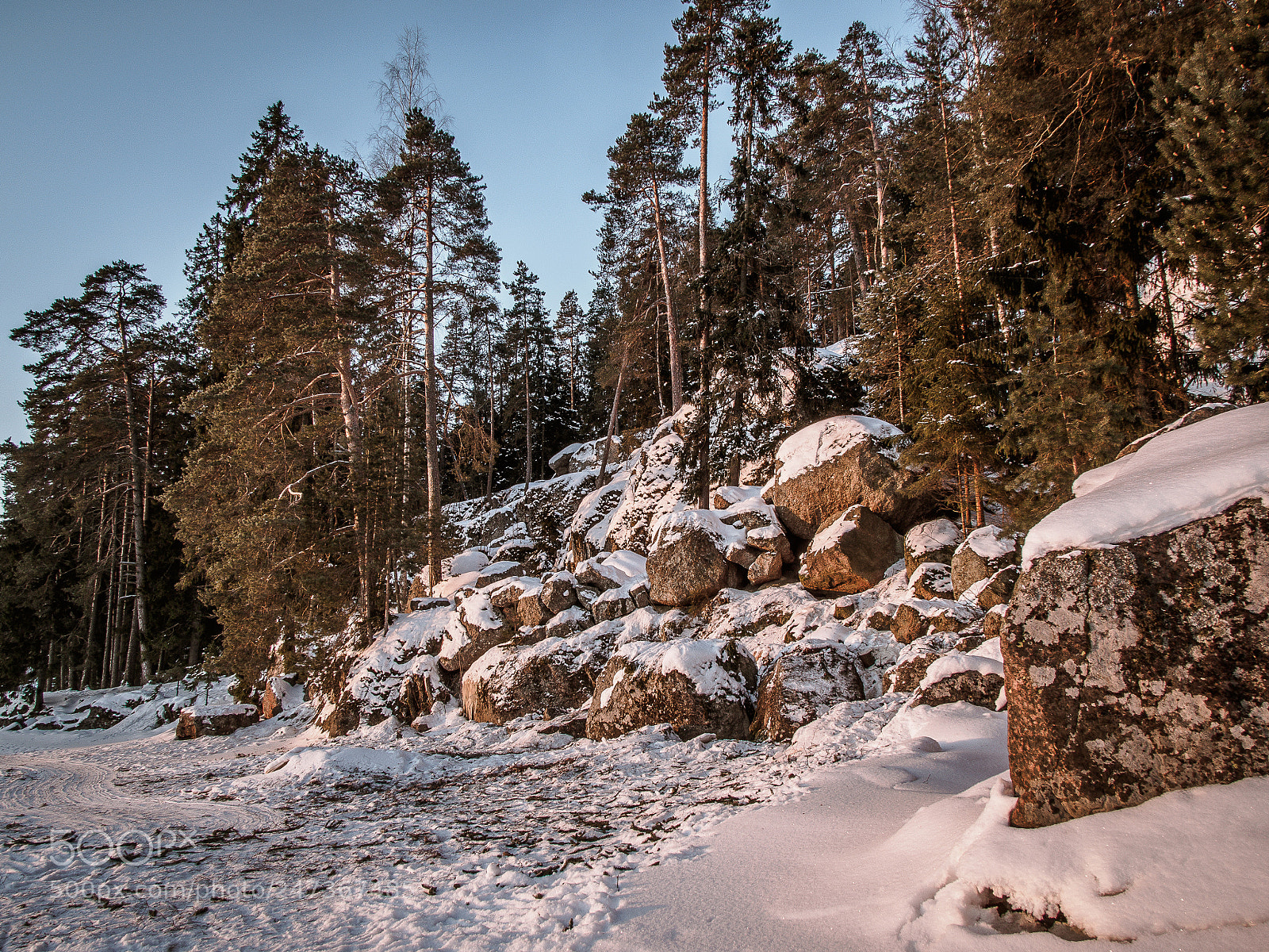 Olympus PEN E-PL7 sample photo. Sunrise and rocks photography
