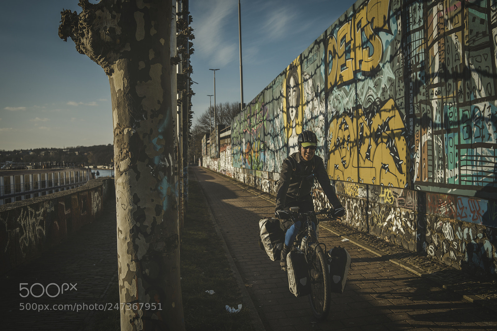 Sony a7 II sample photo. Streetart traveler photography