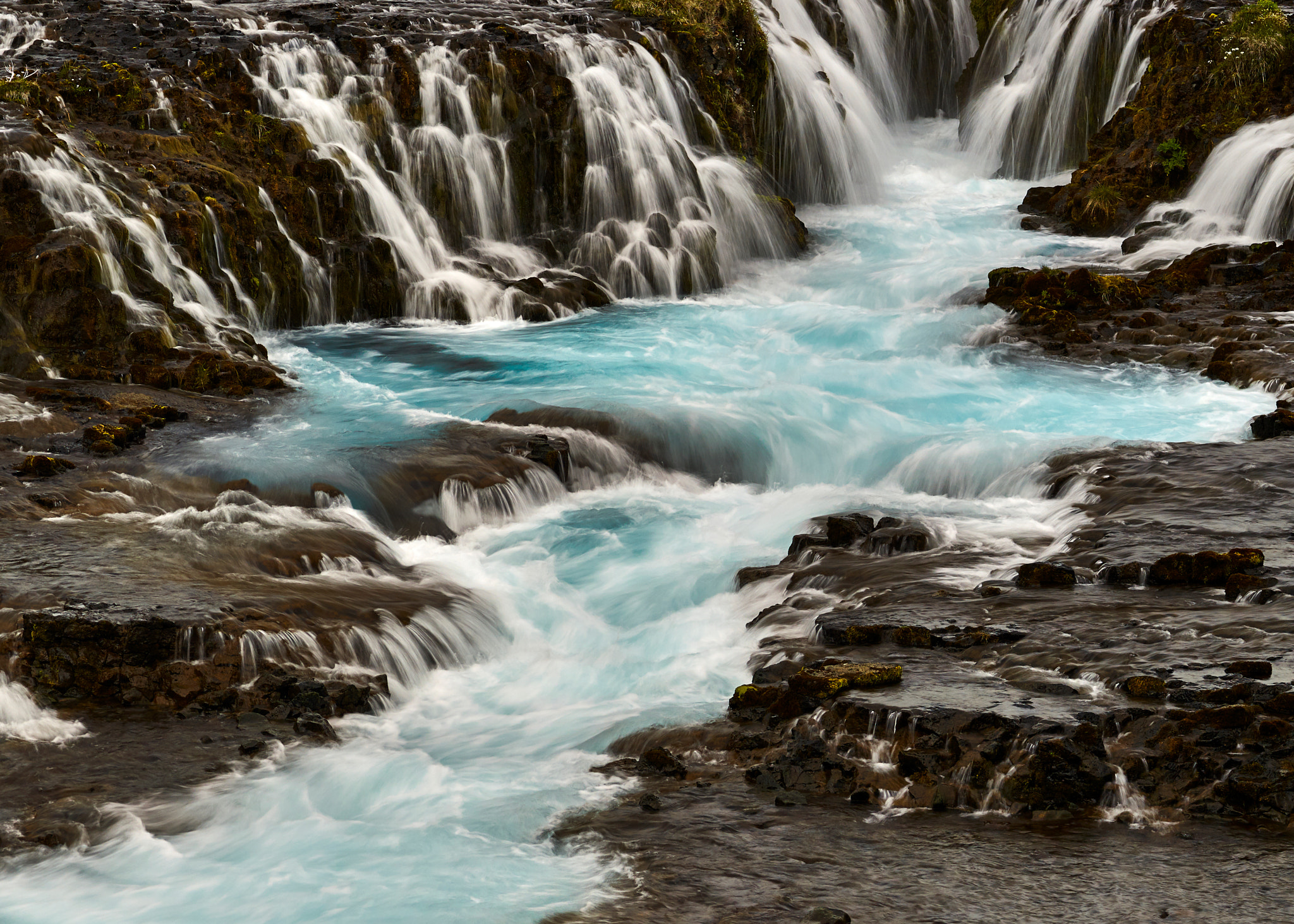 Phase One IQ260 sample photo. The blue waterfall photography