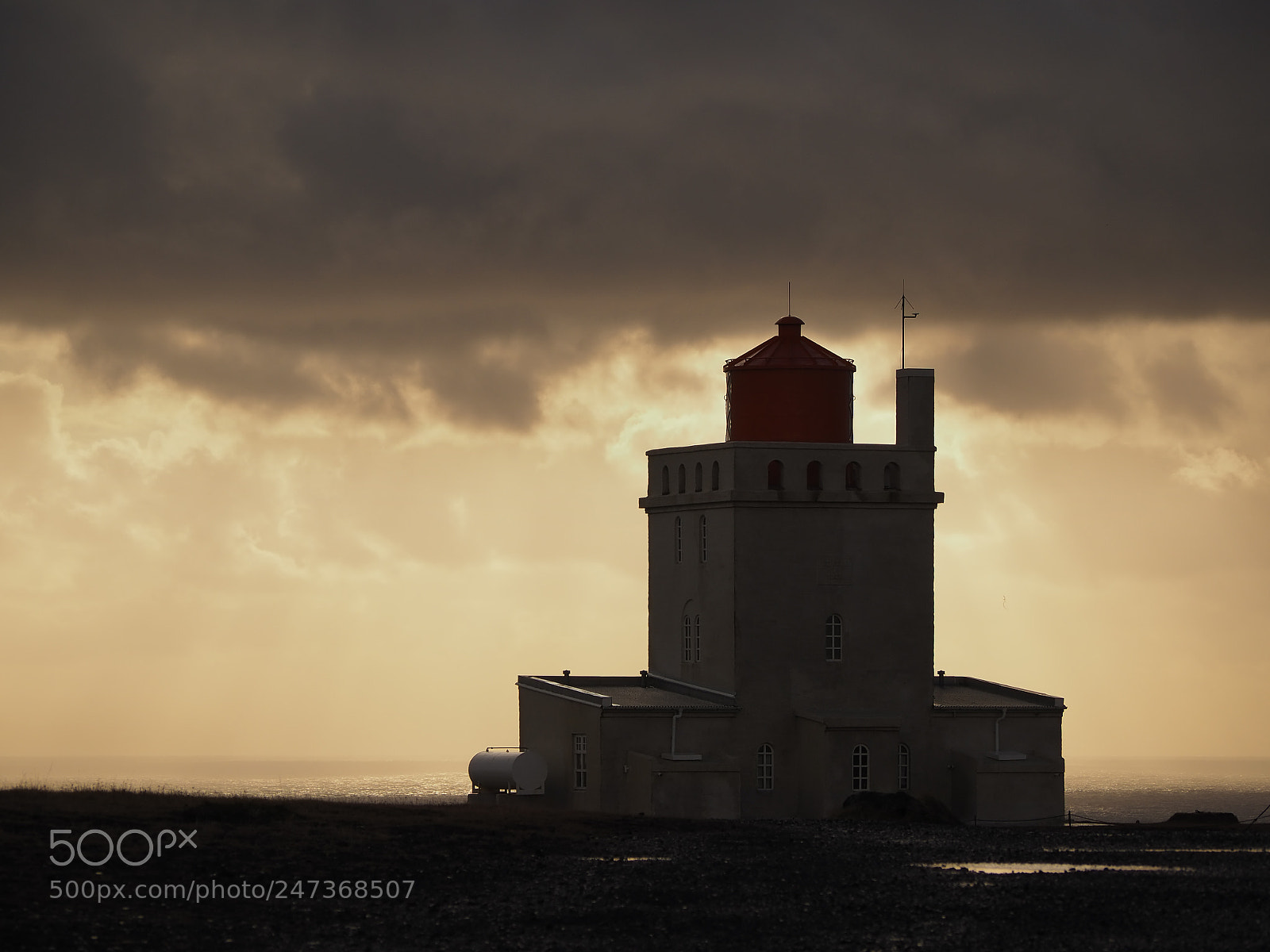 Olympus OM-D E-M10 III sample photo. Dyrhólaey lighthouse photography