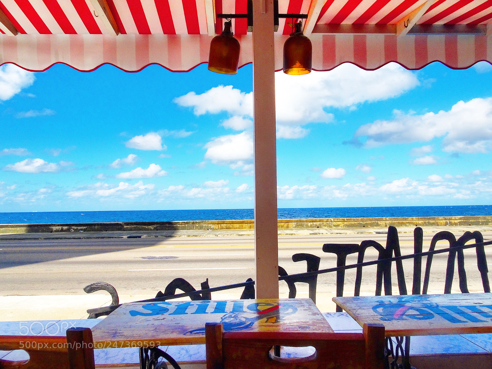 Sony DSC-HX90 sample photo. Lunch by the caribbean photography