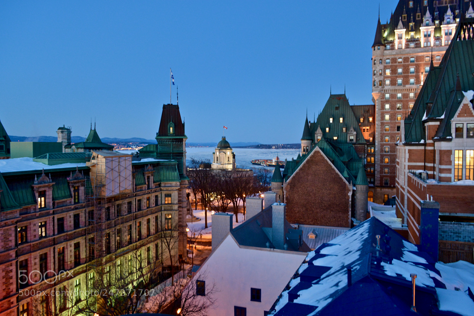 Nikon D5200 sample photo. Quebec city from the photography