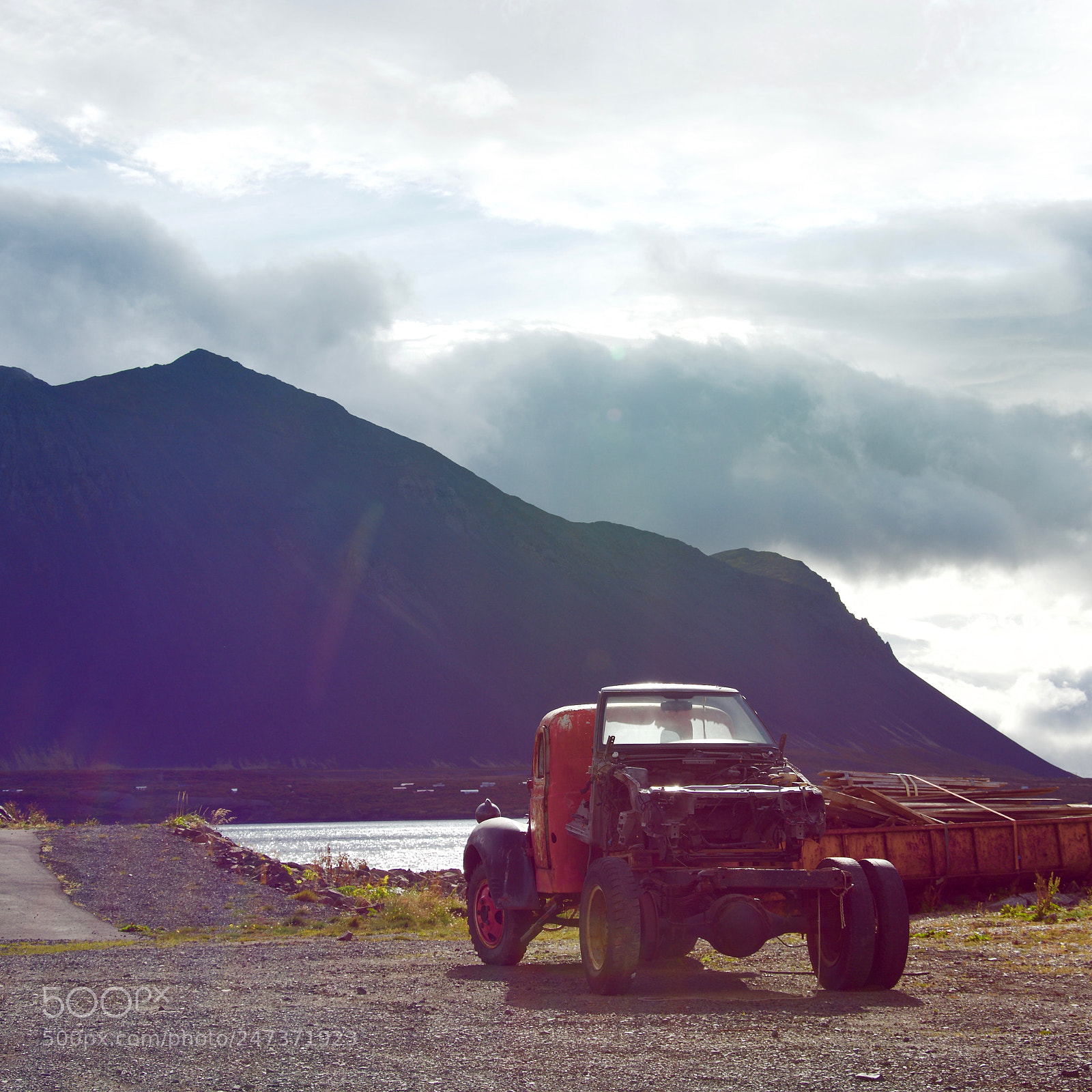 Nikon D7100 sample photo. The dodge, first glimp photography