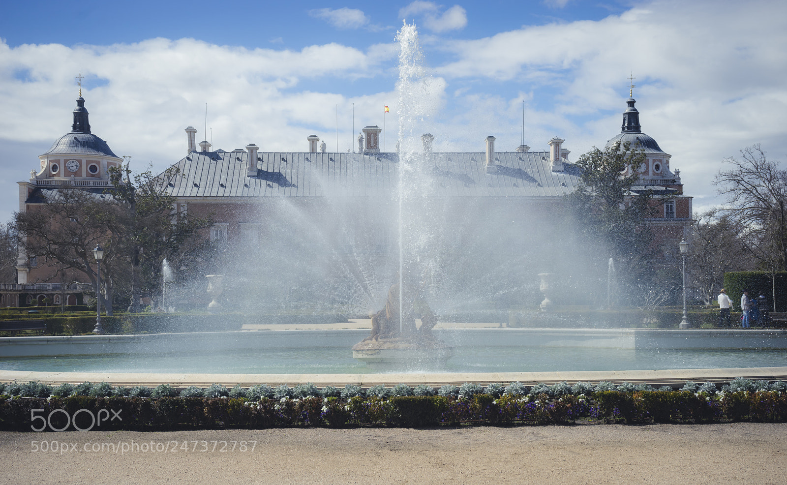 Sony a7 sample photo. Gardens of the city photography