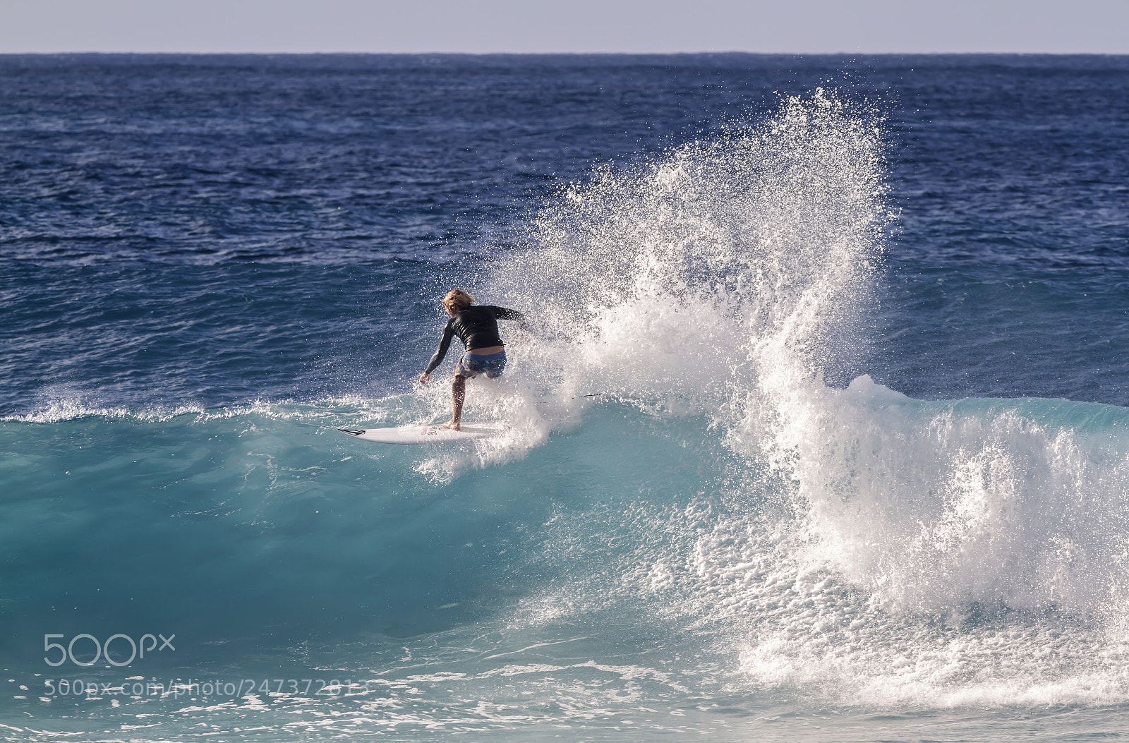 Canon EOS 7D sample photo. Riding a wave photography
