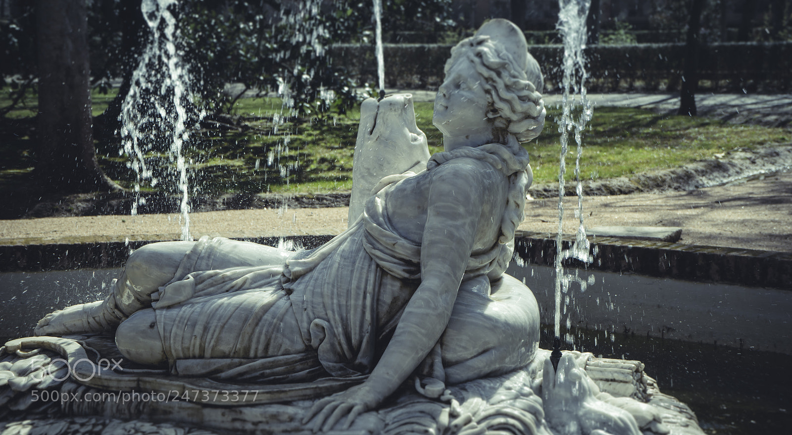 Sony a7 sample photo. Stone, water fountains with photography