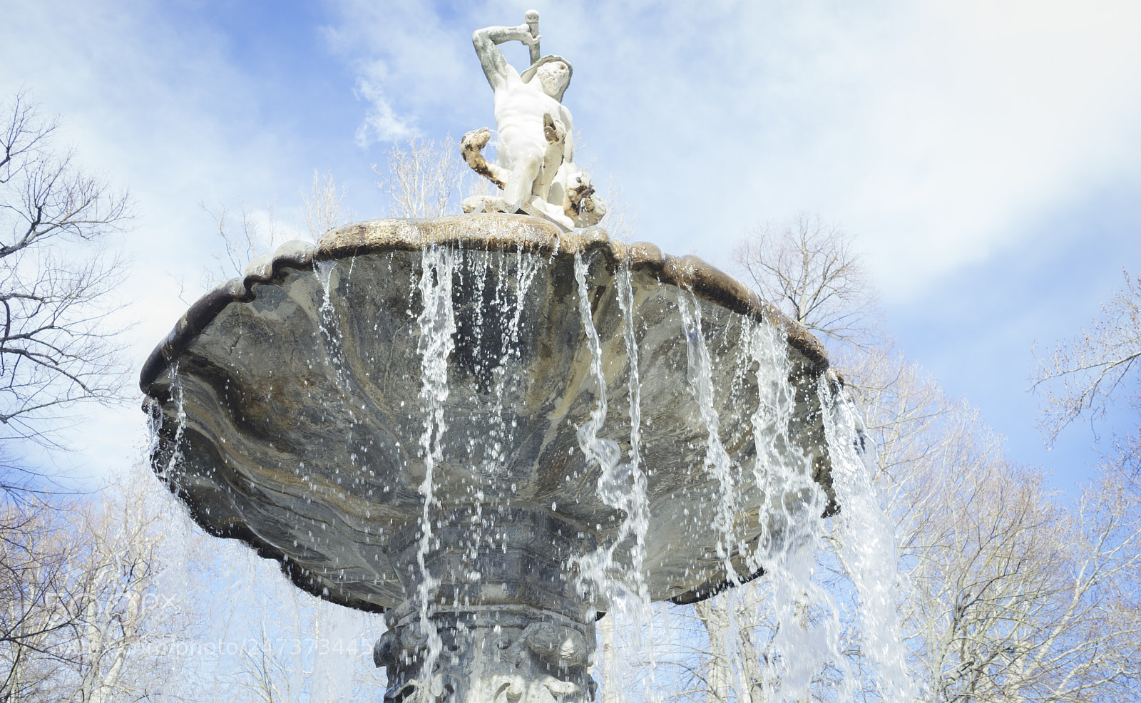 Sony a7 sample photo. Gardens of the city photography