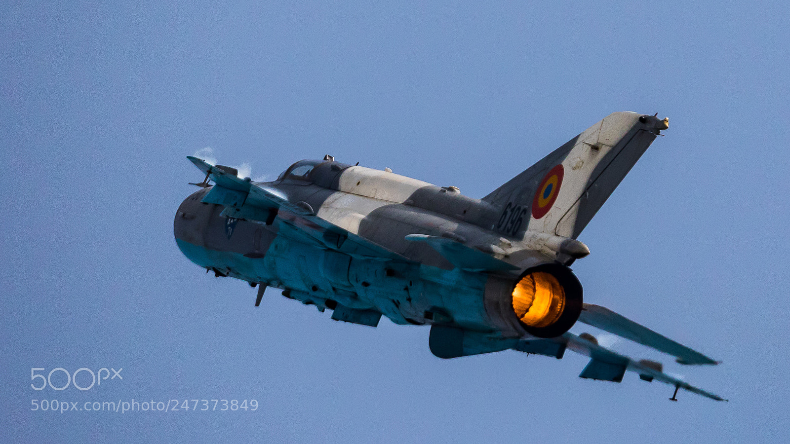 Canon EOS 7D Mark II sample photo. Mig-21 fishbed photography