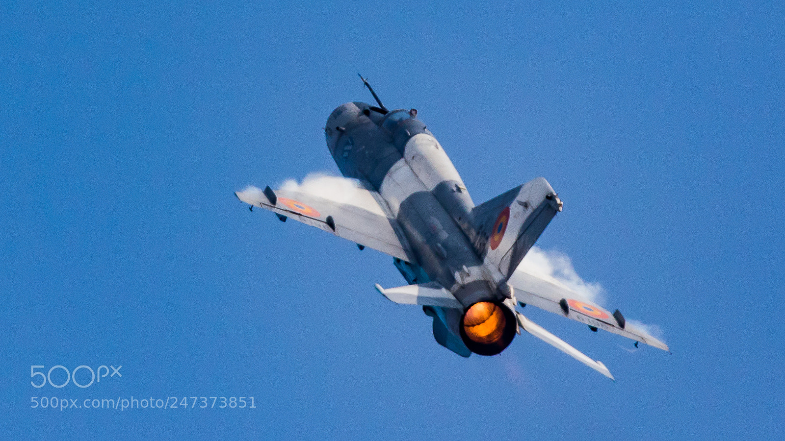Canon EOS 7D Mark II sample photo. Mig-21 fishbed photography