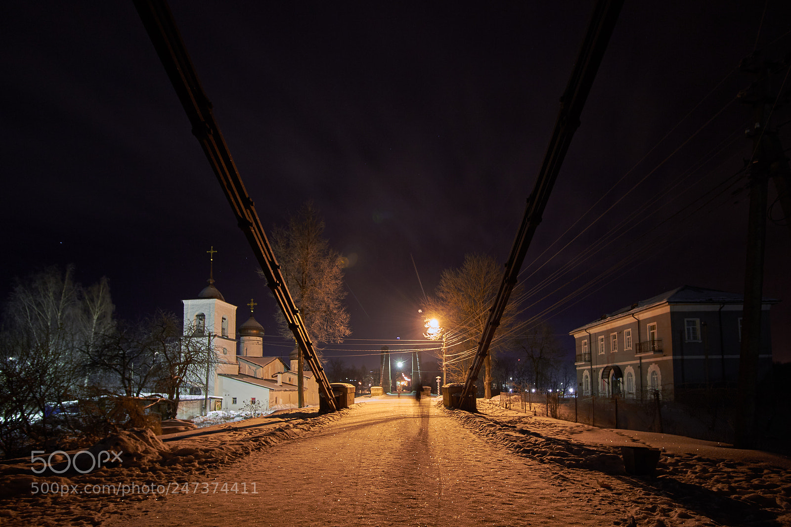 Canon EOS 600D (Rebel EOS T3i / EOS Kiss X5) sample photo. Night photography
