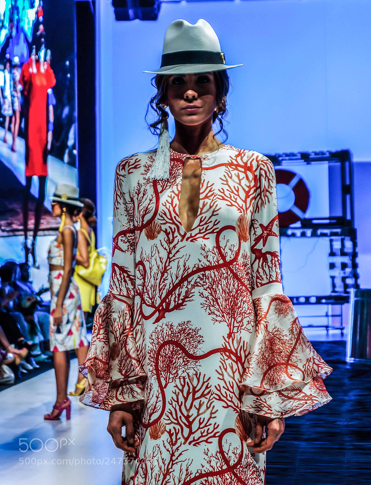 Sony SLT-A37 sample photo. Runway fashion show photography