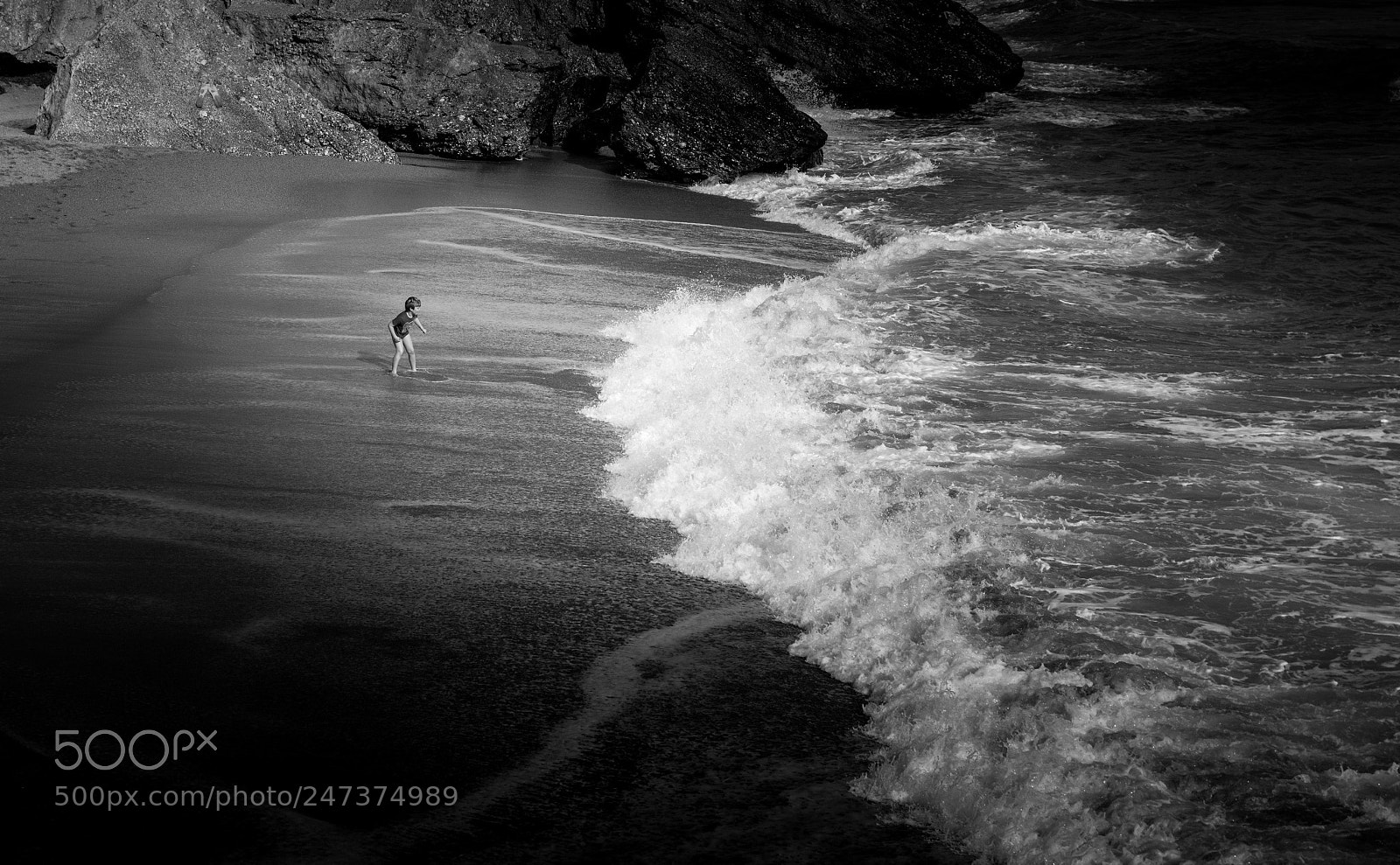 Pentax K-5 II sample photo. Against the sea photography