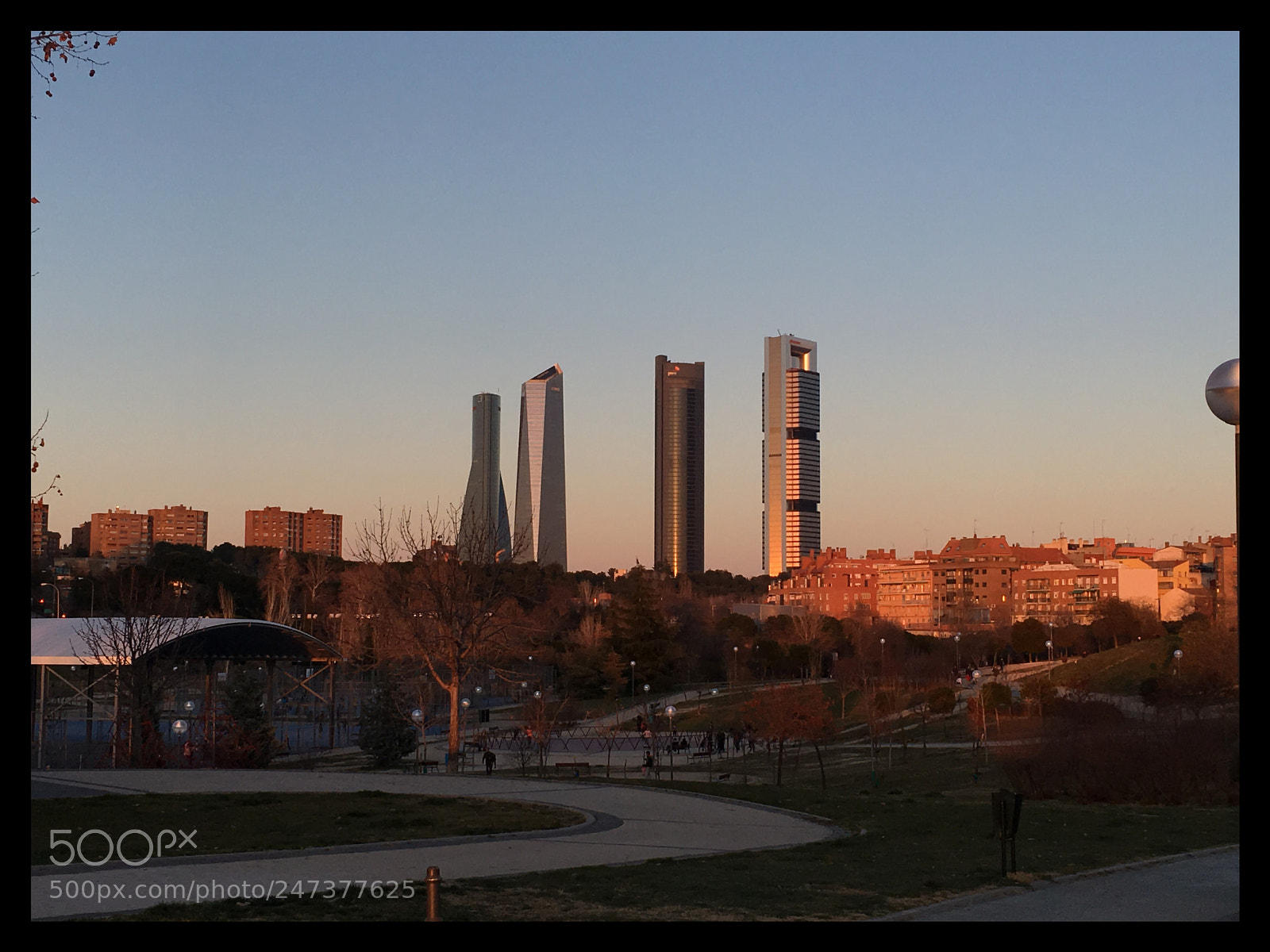 Apple iPhone 6s sample photo. Tardes de madrid photography
