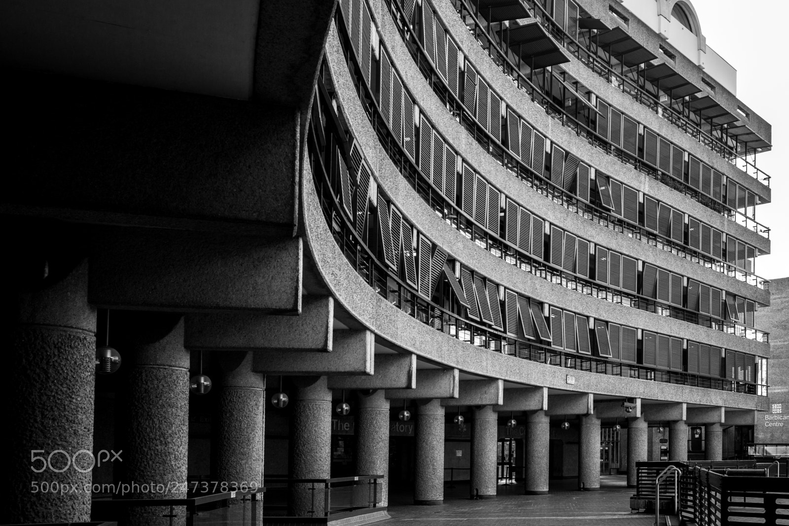 Leica M (Typ 240) sample photo. Barbican photography