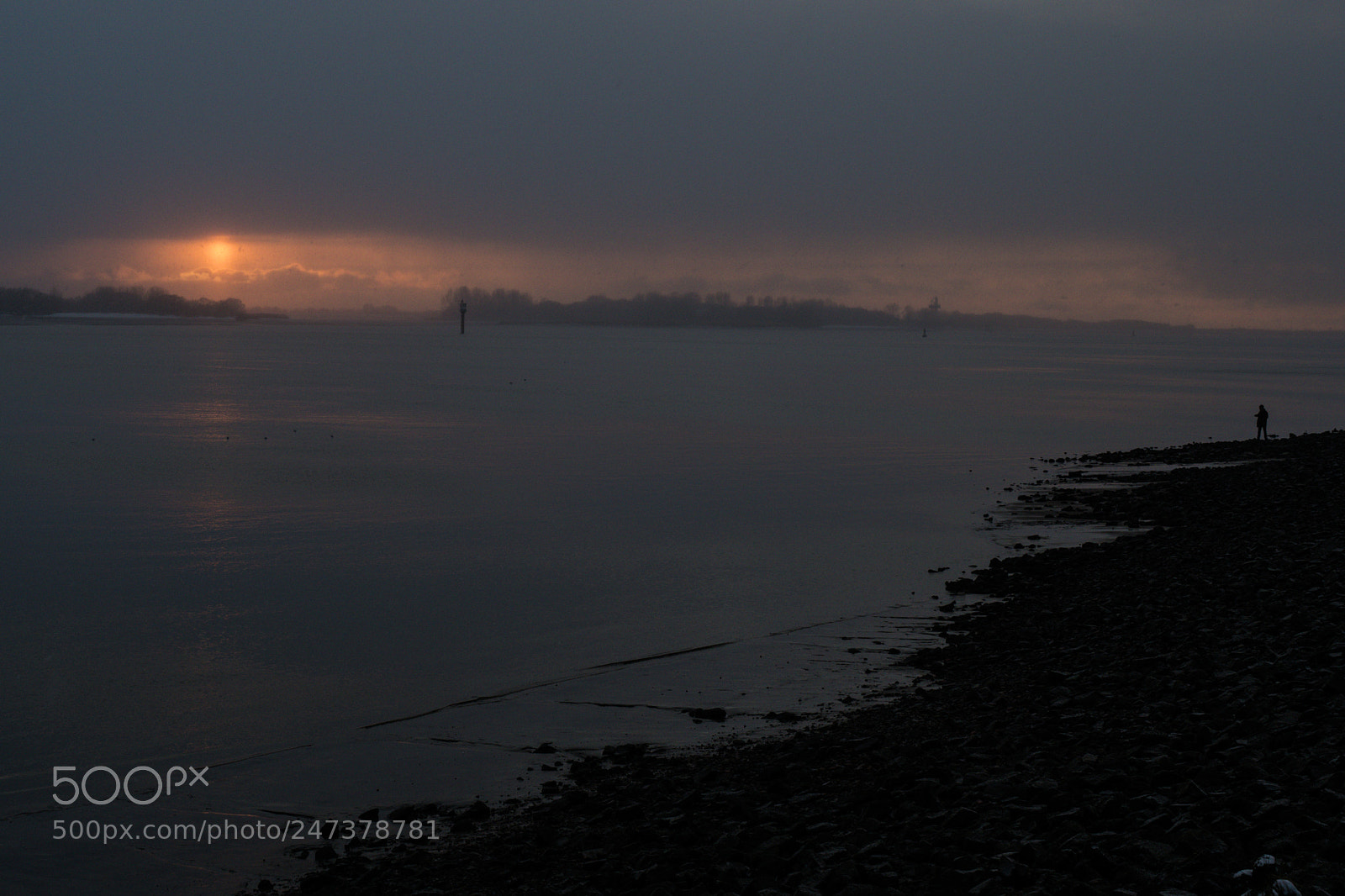 Olympus OM-D E-M5 II sample photo. Winter sunset photography