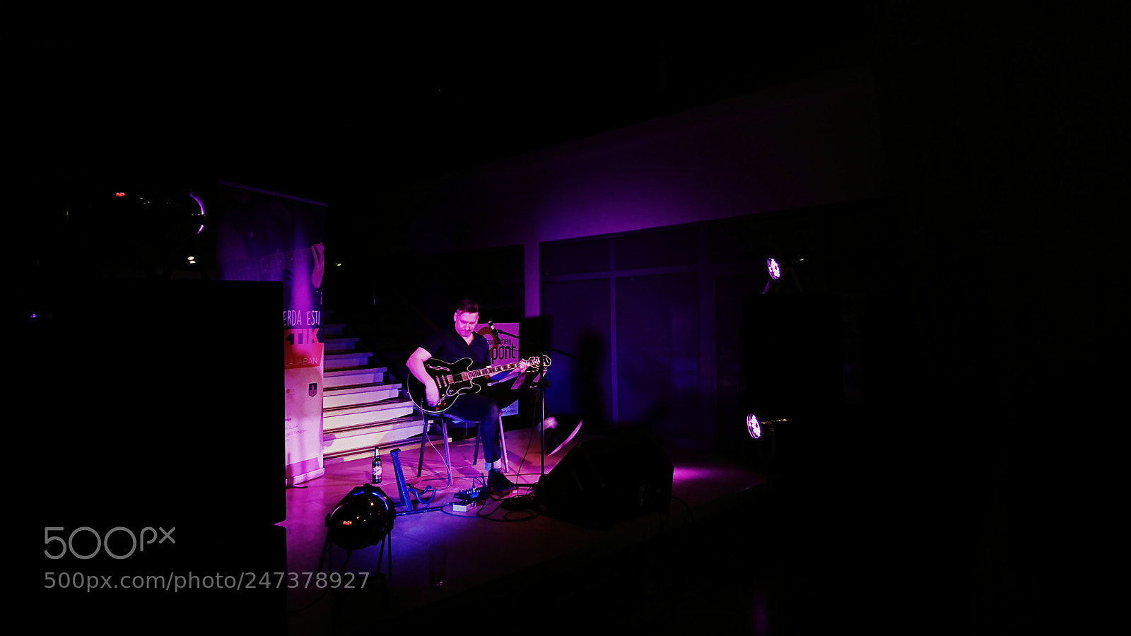 Sony Xperia XZ sample photo. Barna p ly concert photography