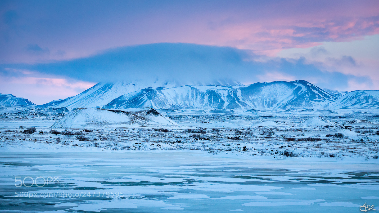 Canon EOS 6D Mark II sample photo. Lake myvatn photography