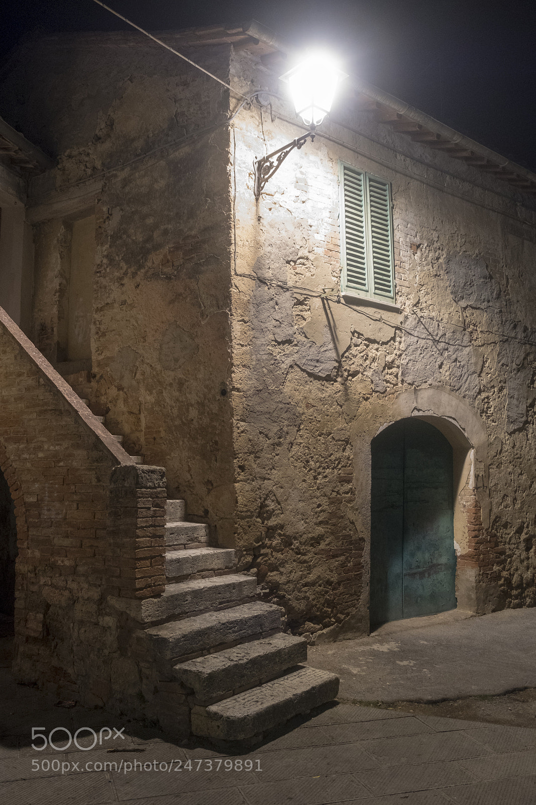 Fujifilm X-T2 sample photo. Asciano, siena, the old photography