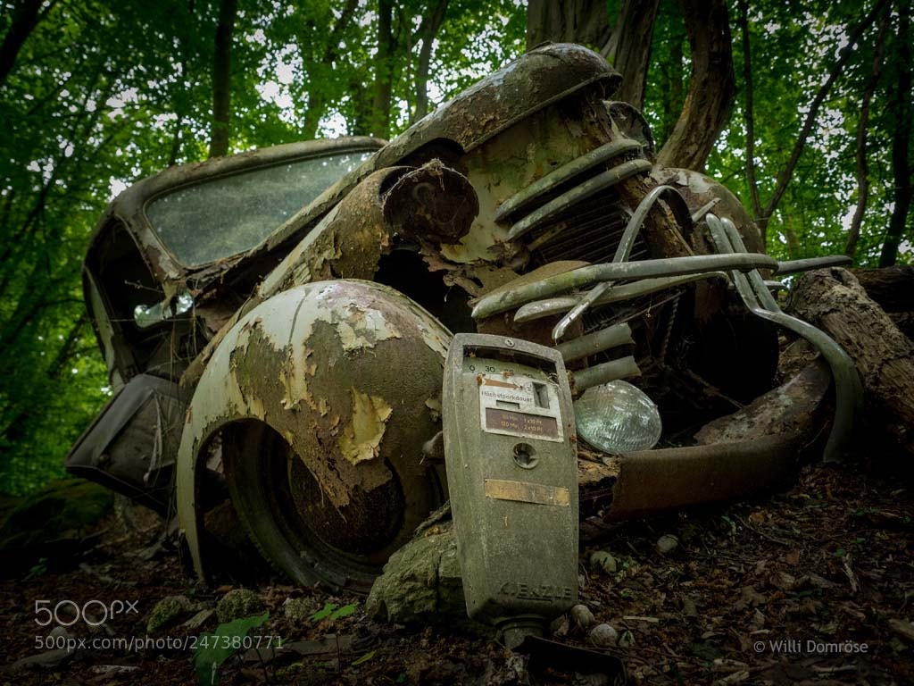 Olympus OM-D E-M1 sample photo. Parking time exceeded photography