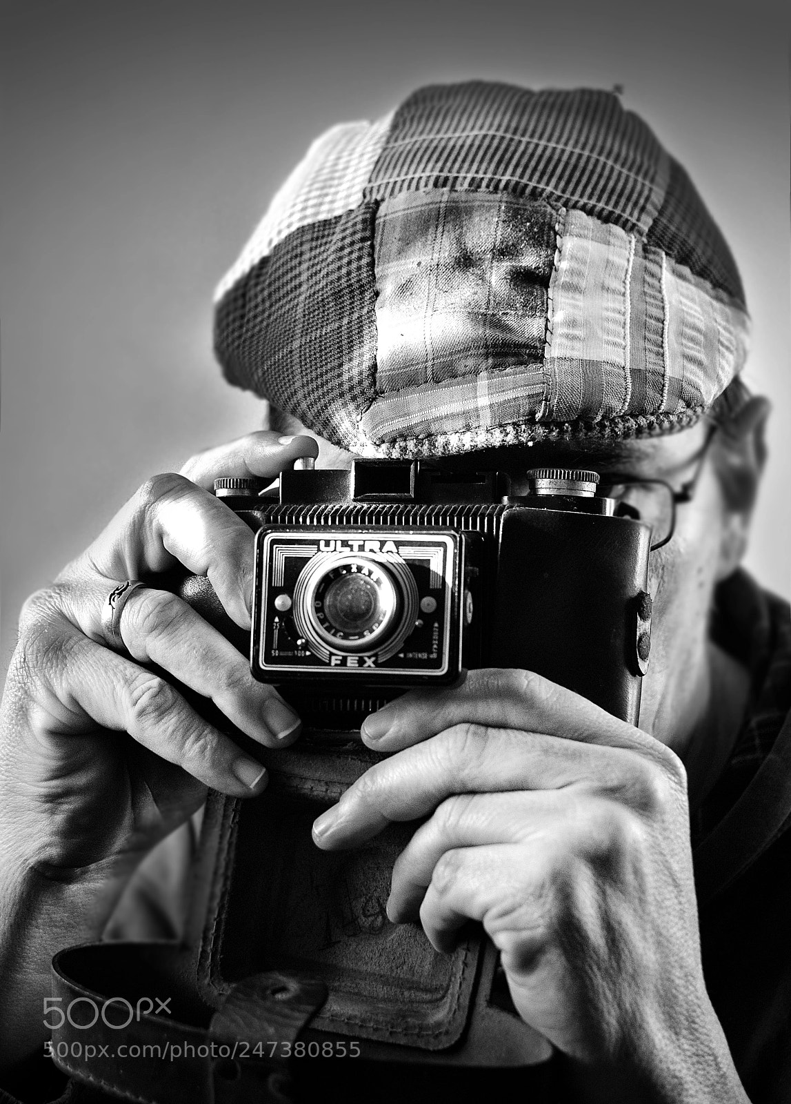 Nikon D7000 sample photo. Selfie photography