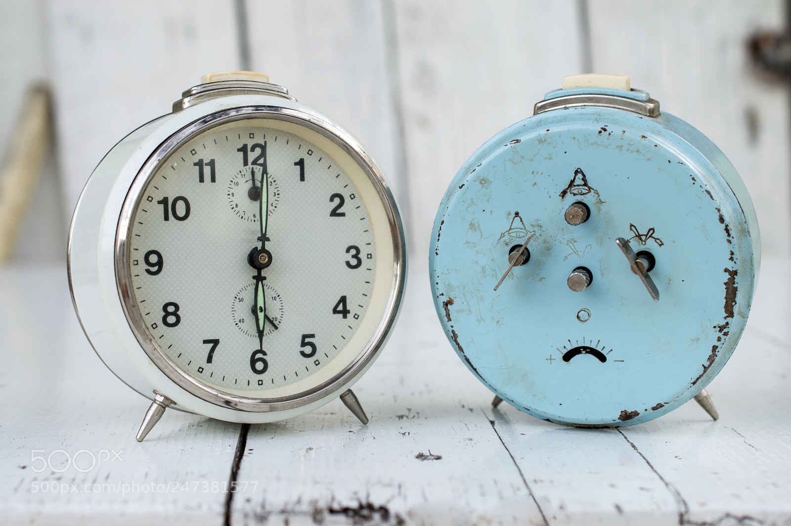 Nikon D3200 sample photo. Sad face clock photography
