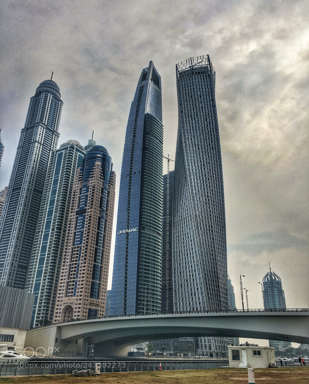 Apple iPhone 6s Plus sample photo. Twisted structure photography