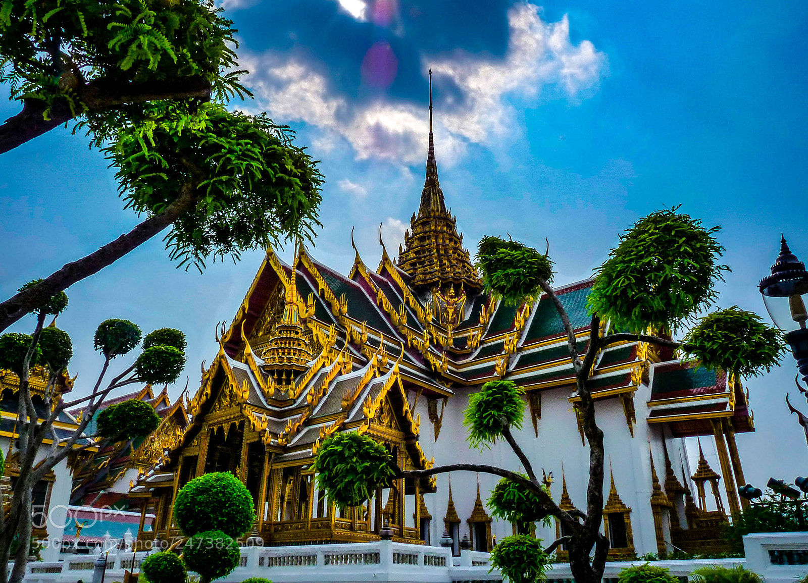 Panasonic Lumix DMC-FZ28 sample photo. Grand palace in bangkok photography