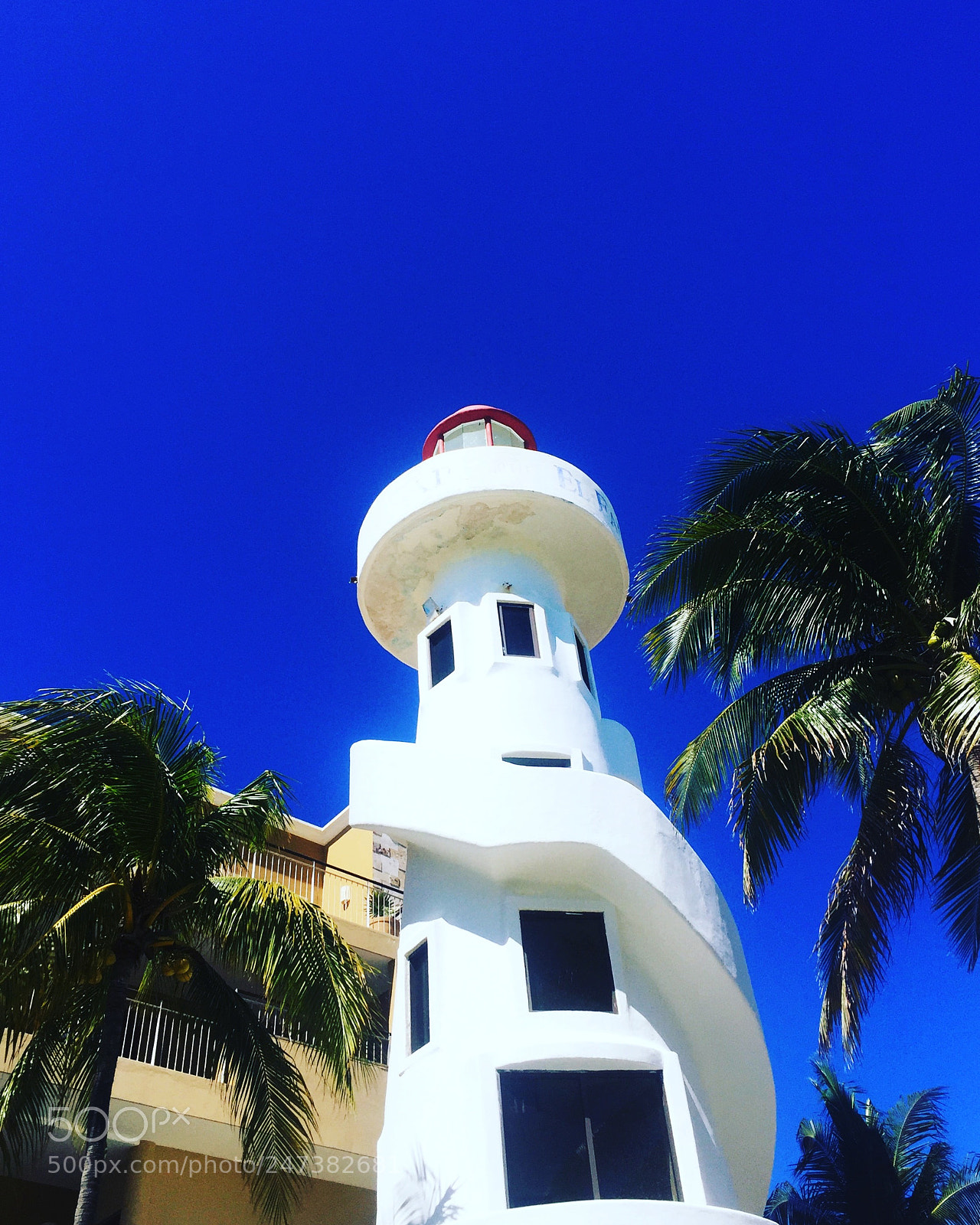 Apple iPhone 6 Plus sample photo. A cute light house photography