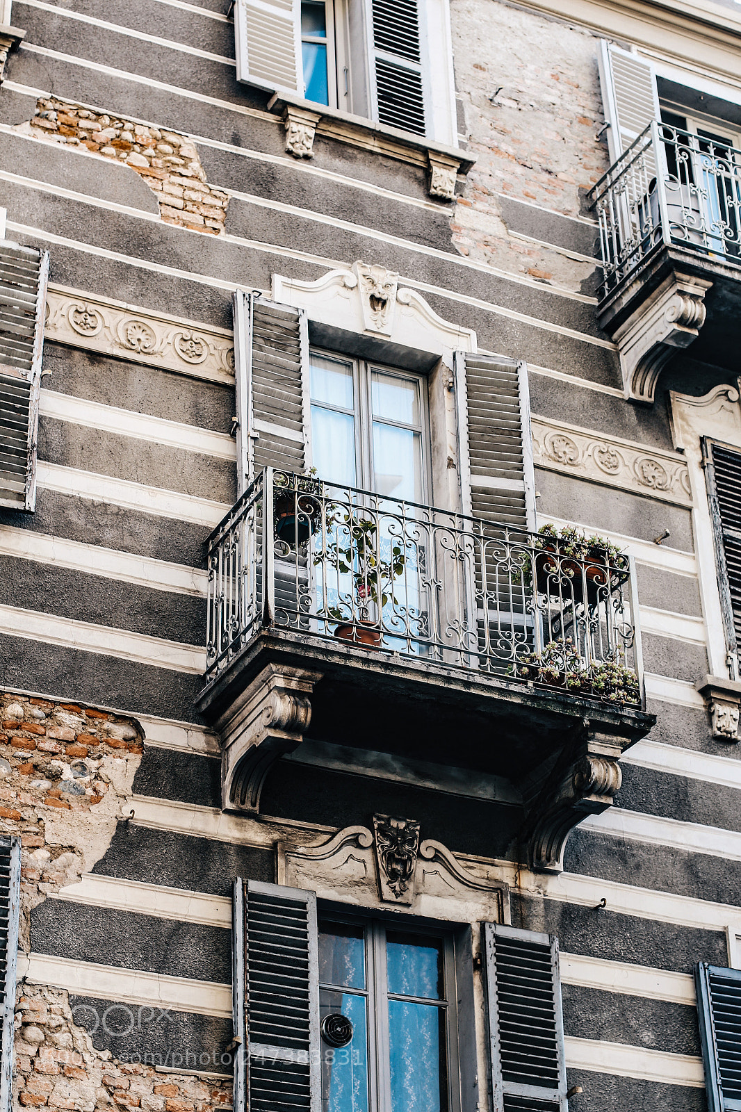 Canon EOS 700D (EOS Rebel T5i / EOS Kiss X7i) sample photo. Turin, 2018 photography