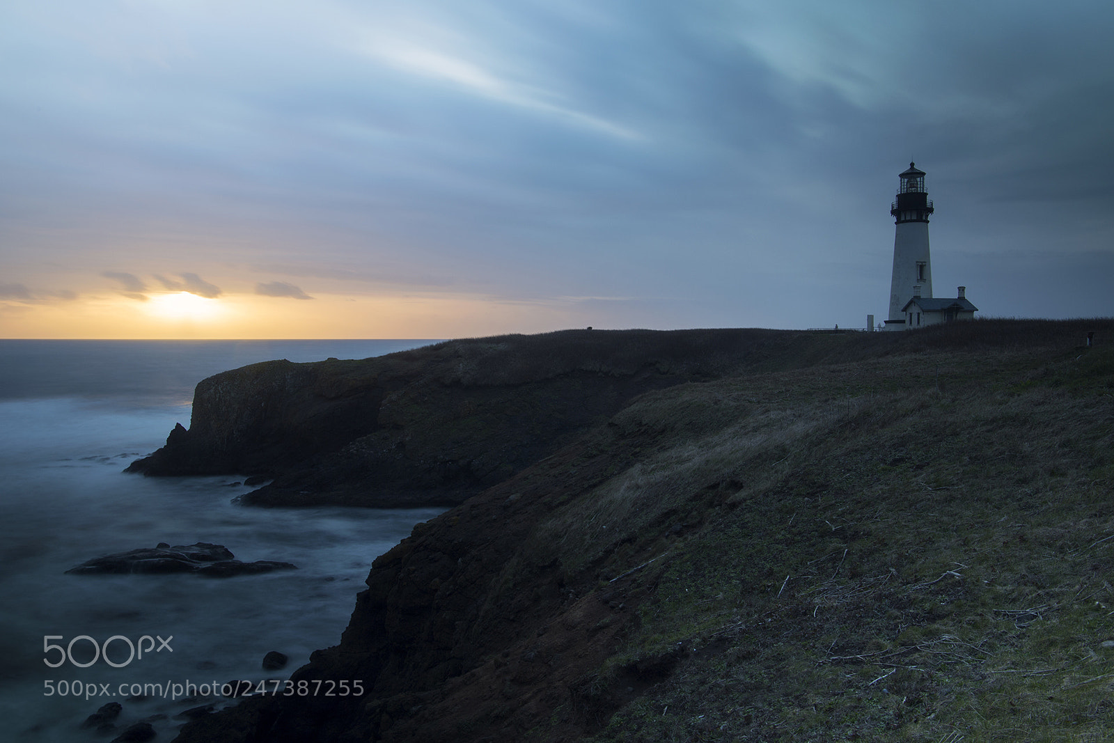 Canon EOS 6D Mark II sample photo. Yaquina head light at photography