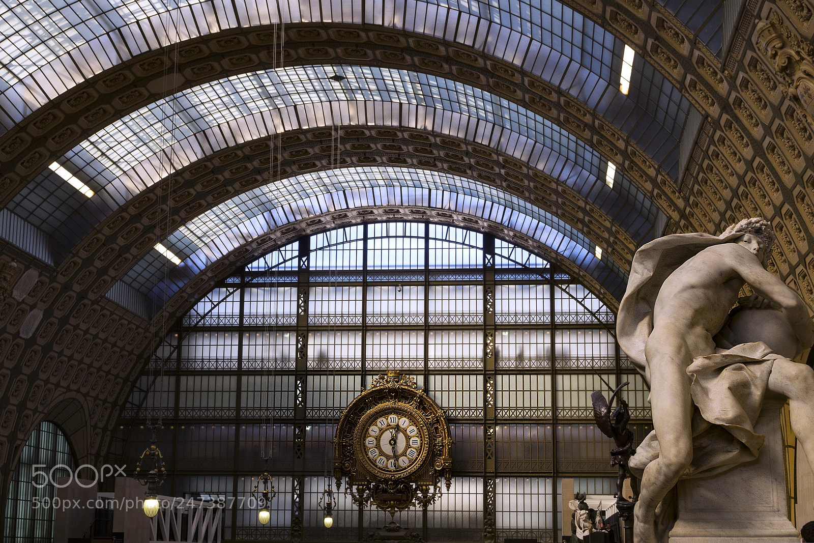 Olympus OM-D E-M10 II sample photo. The clock of art photography