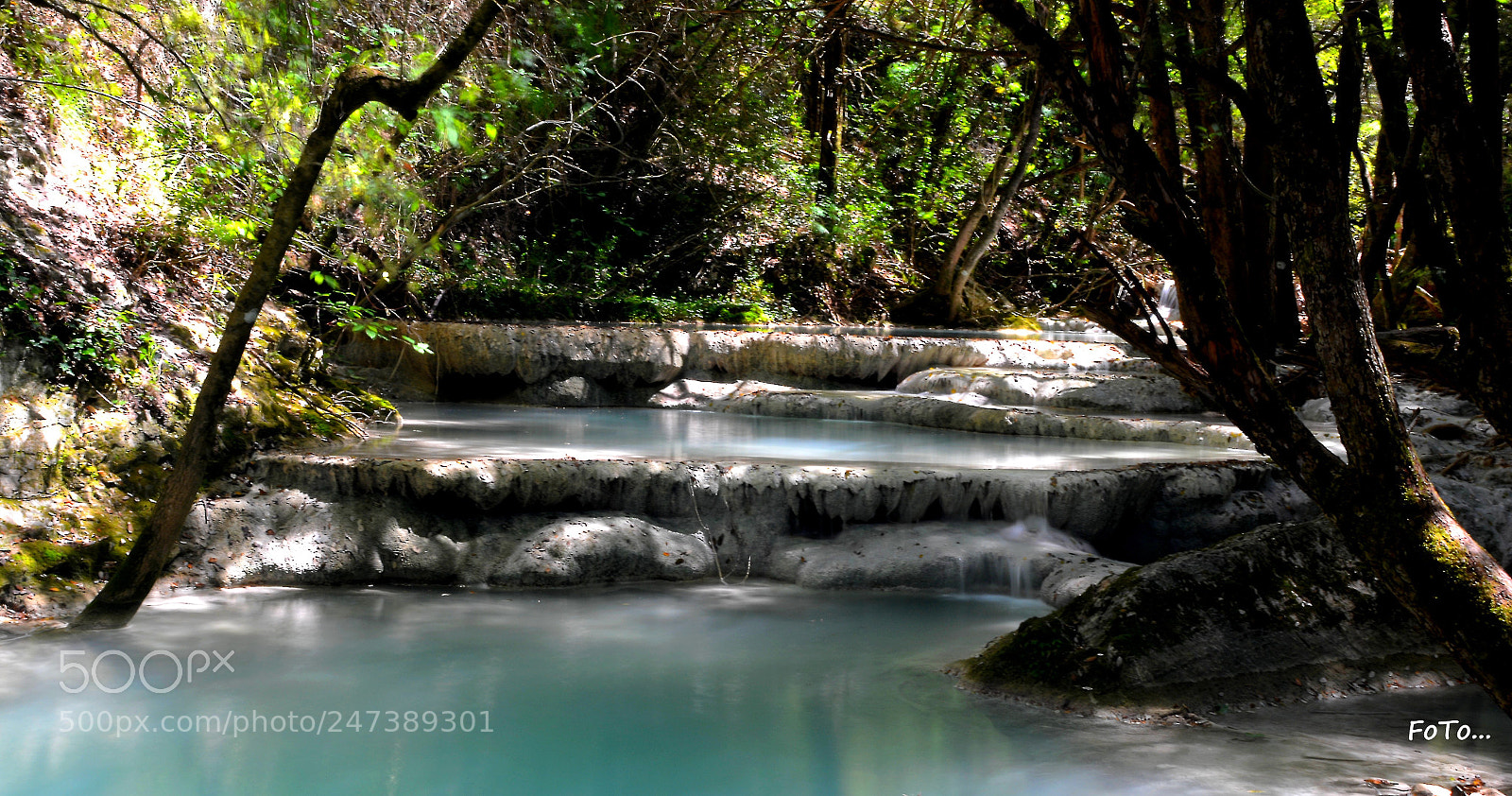 Nikon D5200 sample photo. Source de l'huveaune photography