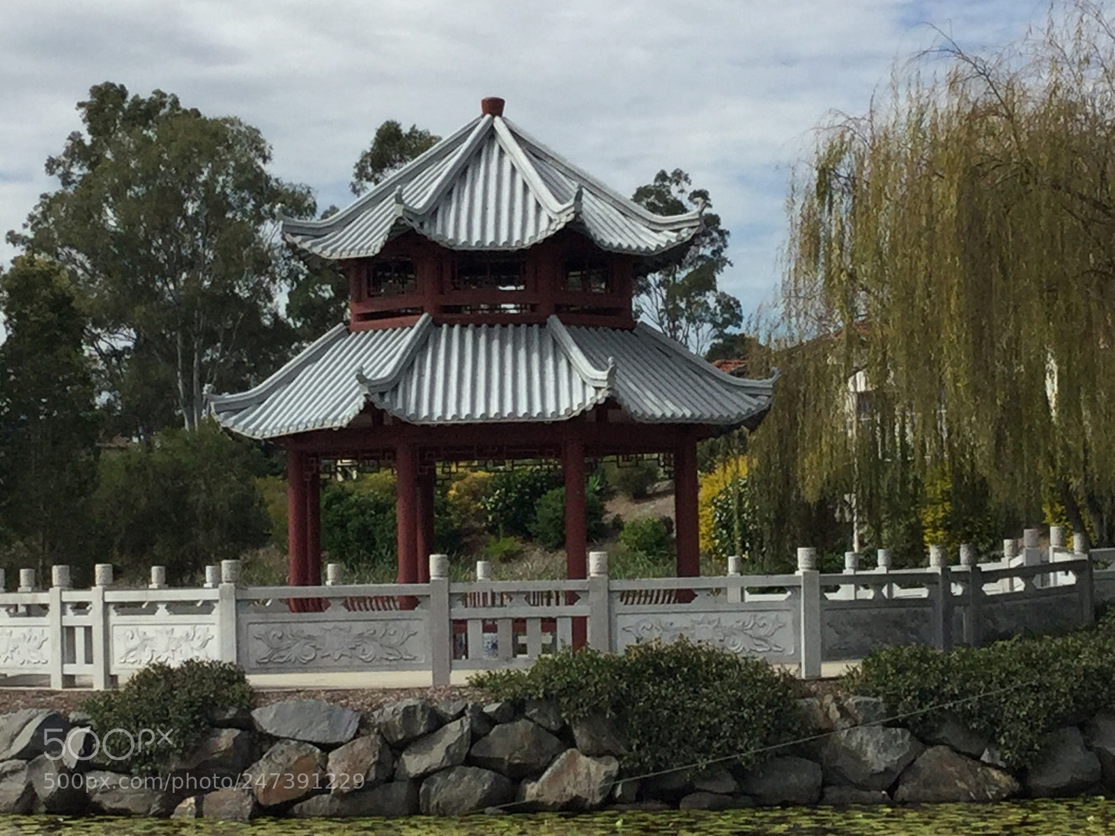 Apple iPad Air 2 sample photo. Japanese pergola photography