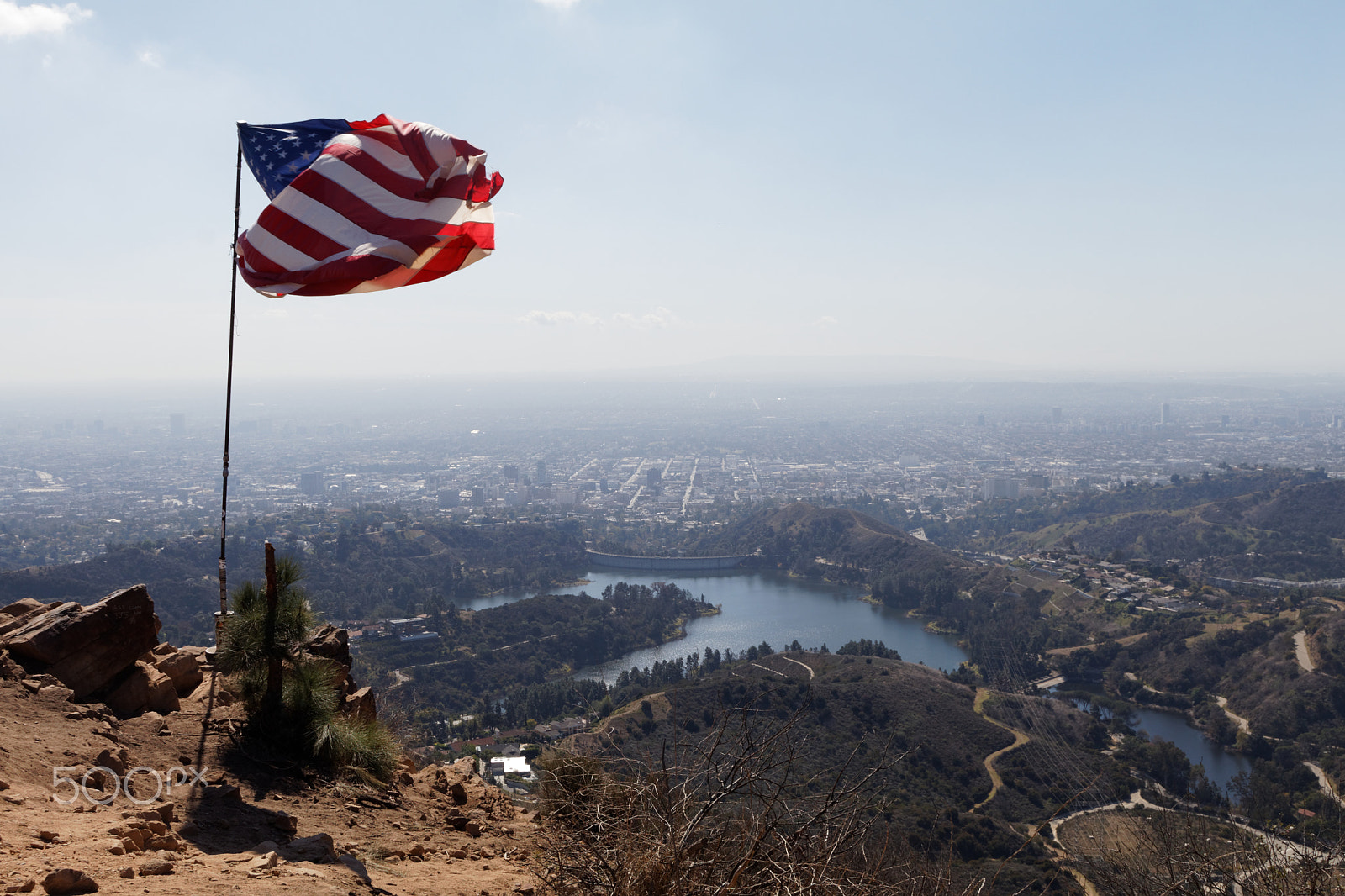 Canon EOS 80D + Canon EF 24-105mm F4L IS USM sample photo. Hollywood reservoir photography